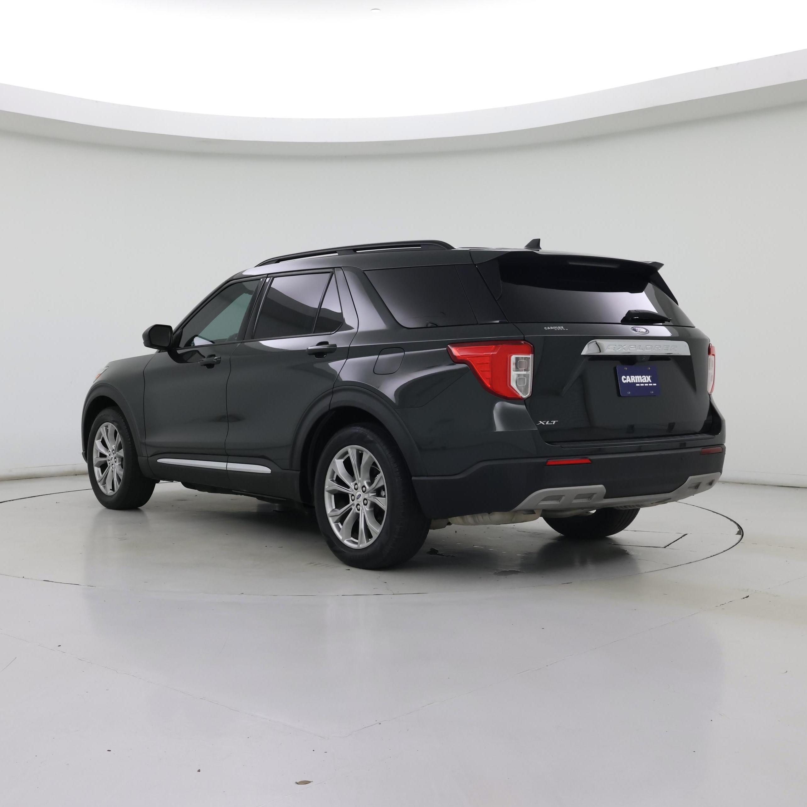 Thumbnail: 2022 Ford Explorer - 2