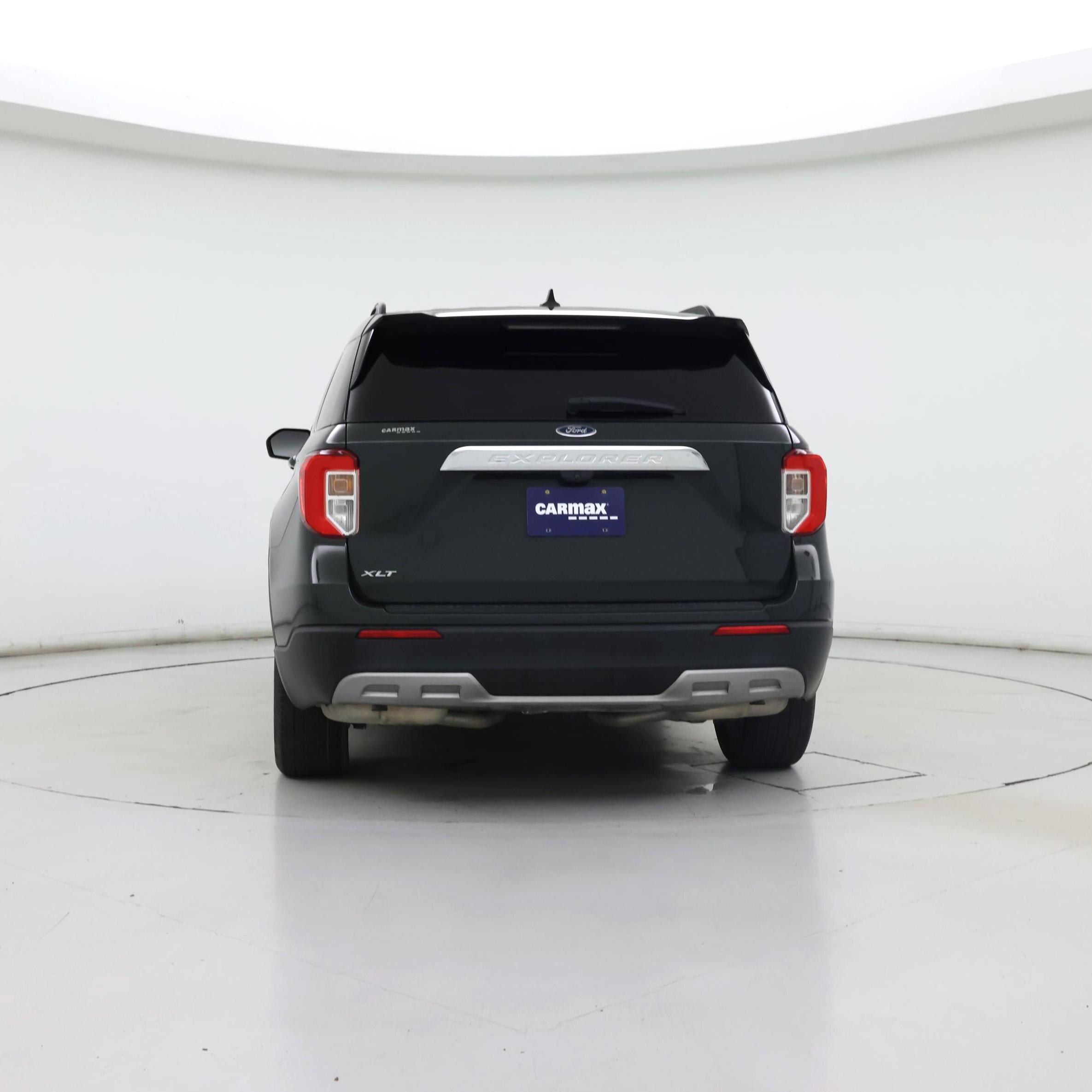 Thumbnail: 2022 Ford Explorer - 6