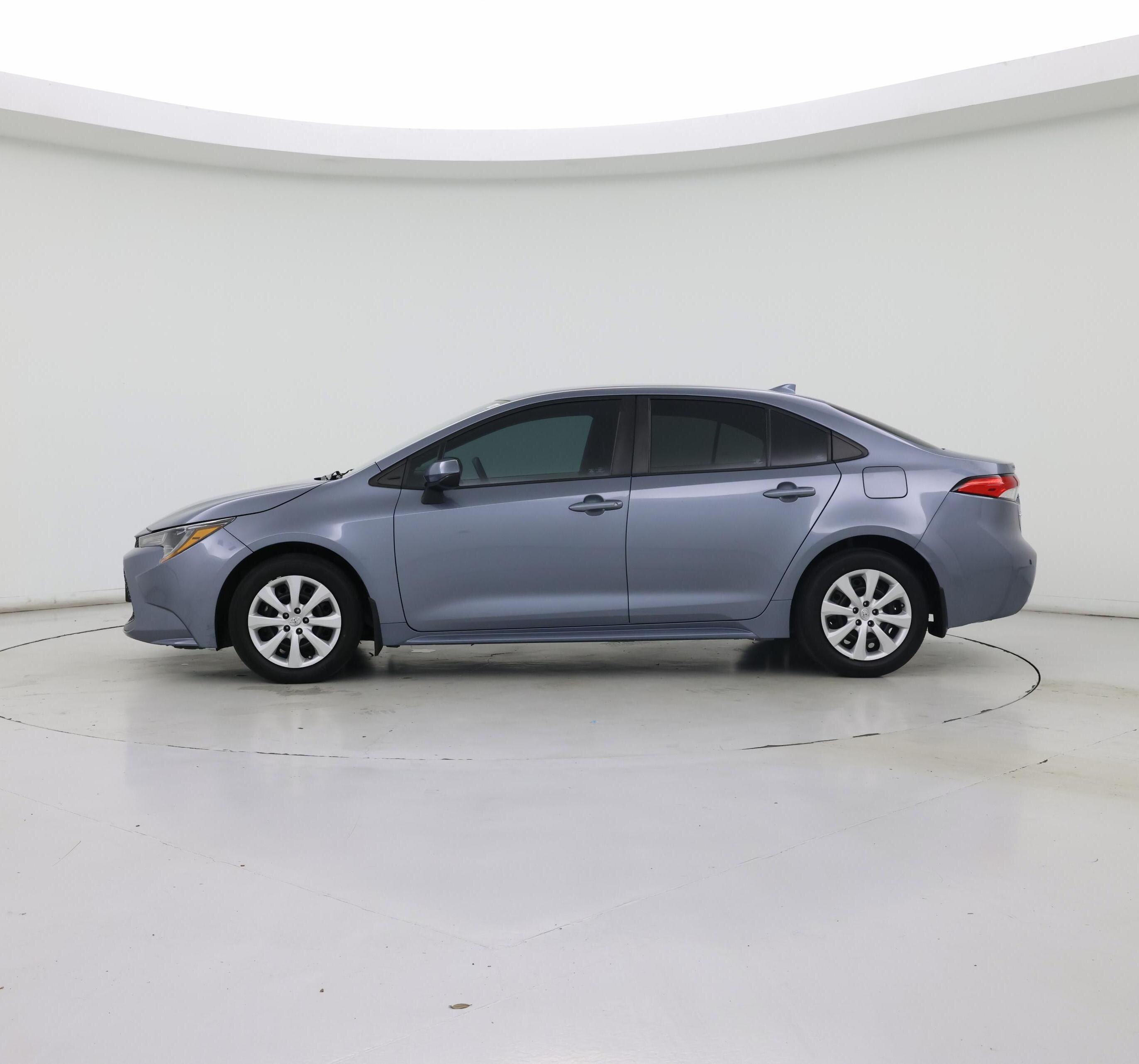 Thumbnail: 2022 Toyota Corolla - 3