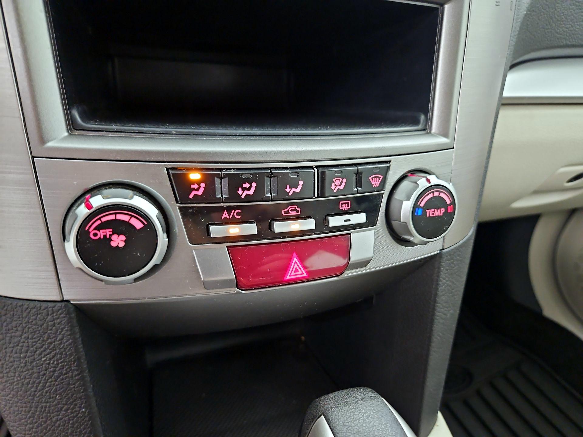 Thumbnail: 2014 Subaru Outback - 15