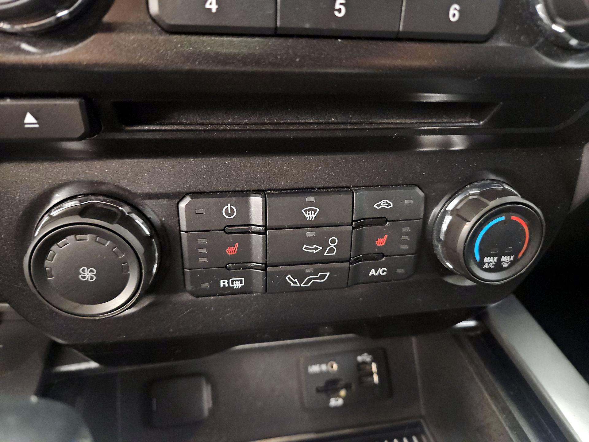 Thumbnail: 2015 Ford F-150 - 17