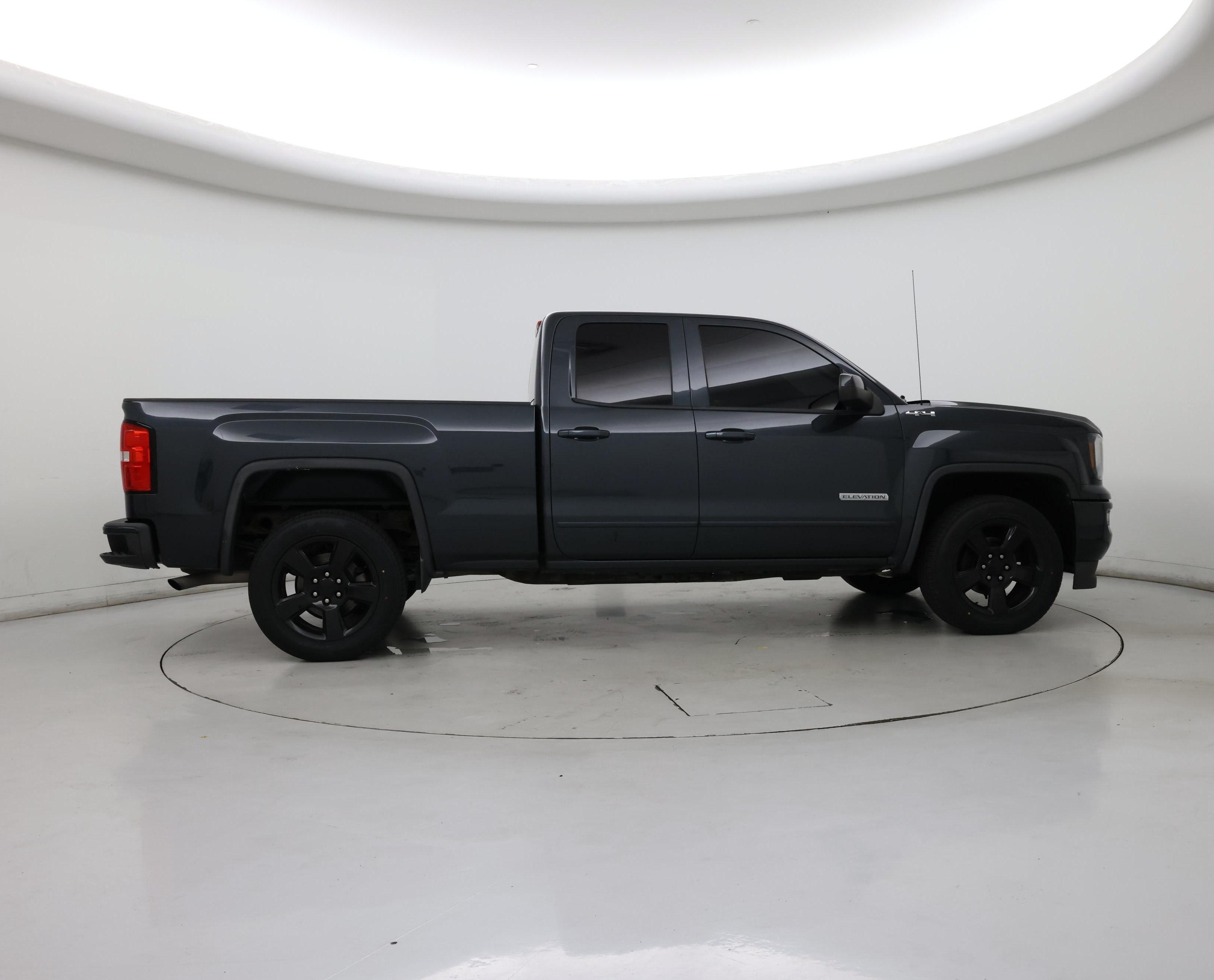 Thumbnail: 2017 GMC Sierra 1500 - 7