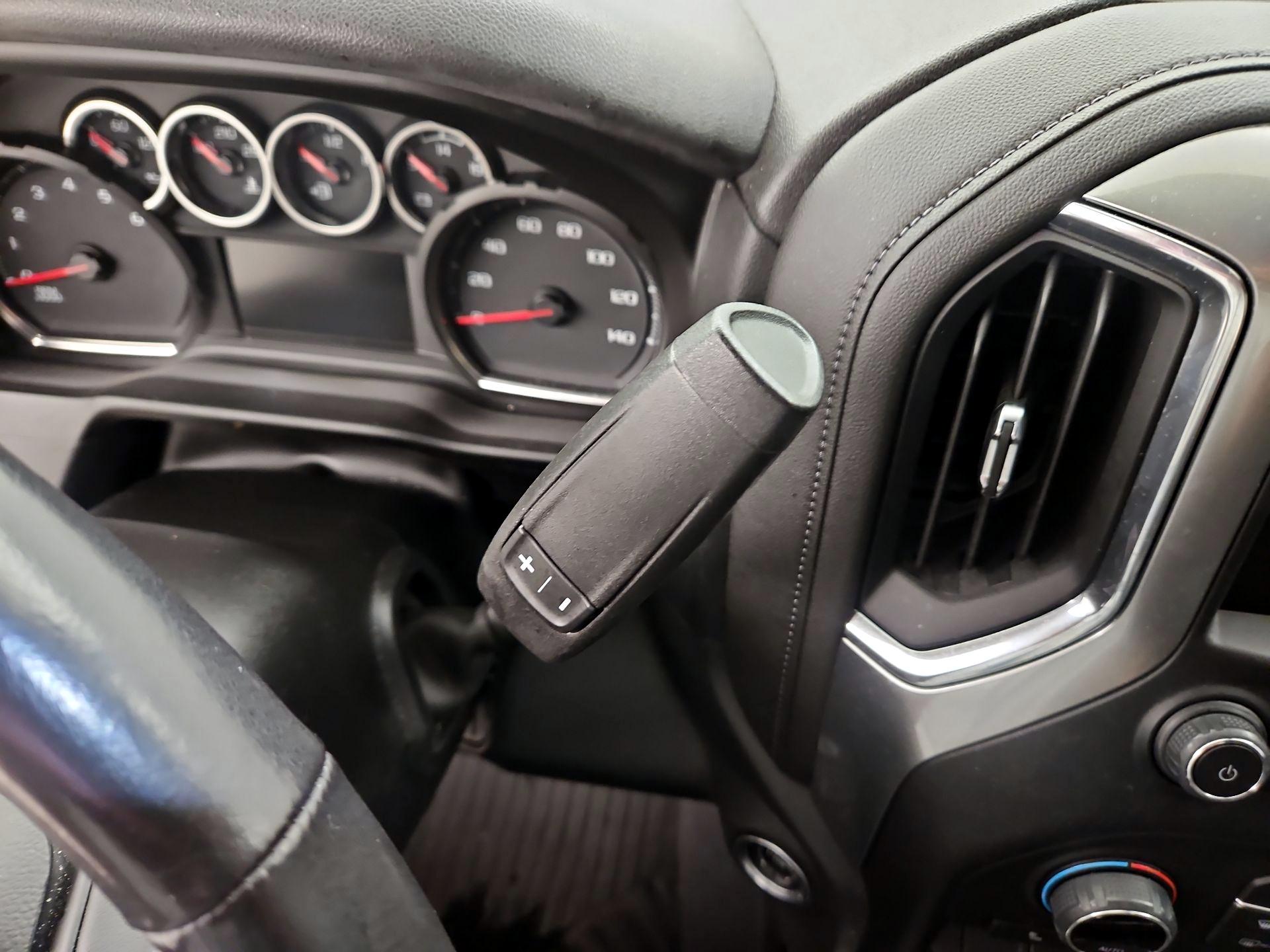 Thumbnail: 2022 Chevrolet Silverado 1500 - 17