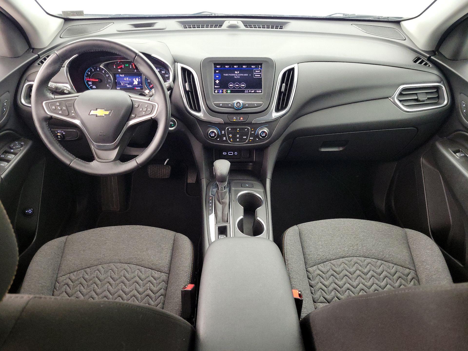 Thumbnail: 2022 Chevrolet Equinox - 9