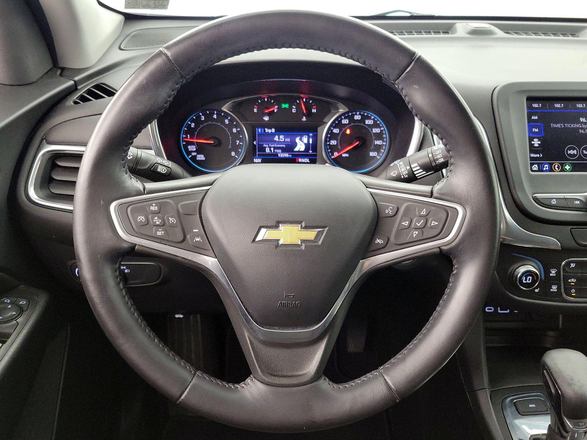 Thumbnail: 2022 Chevrolet Equinox - 10