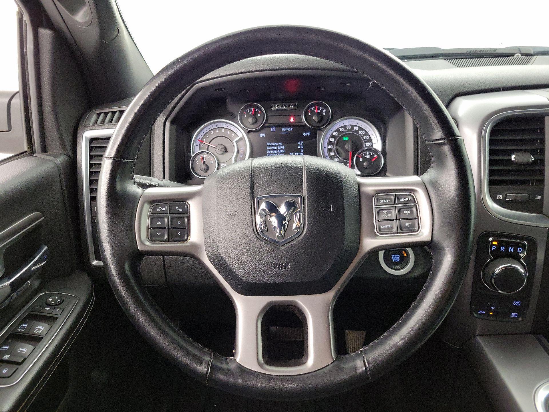 Thumbnail: 2022 RAM 1500 Classic - 10