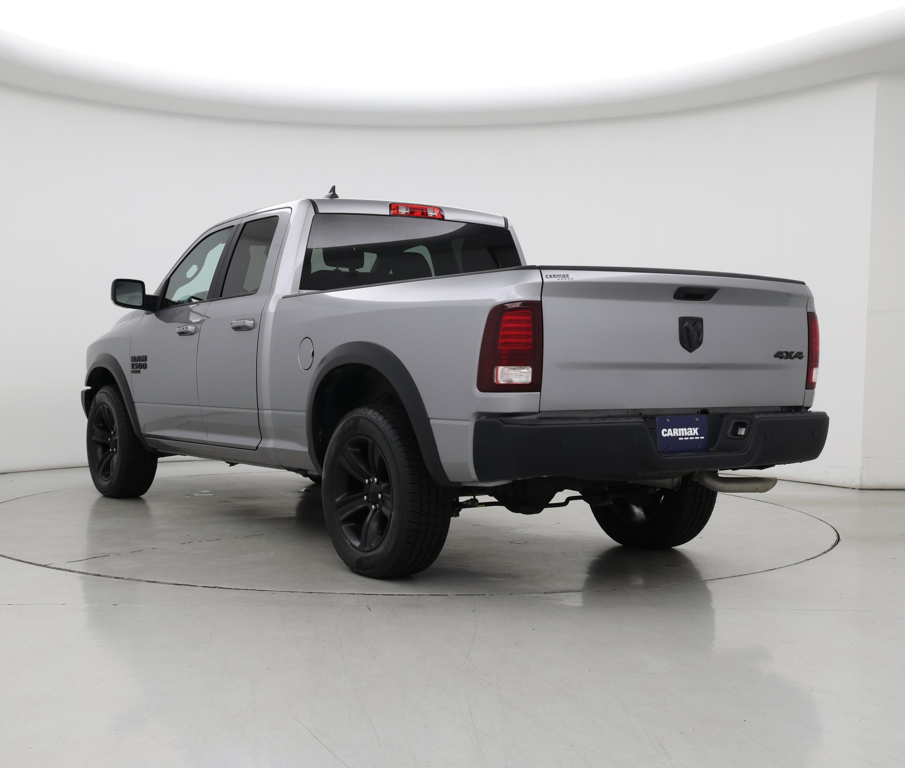 Thumbnail: 2022 RAM 1500 Classic - 2