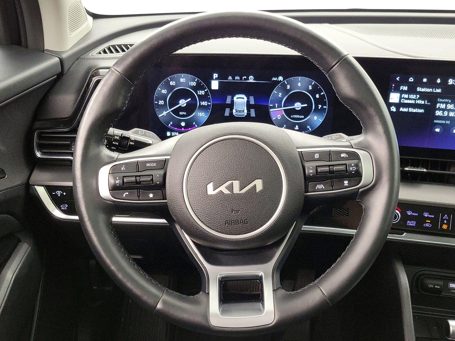 Thumbnail: 2023 Kia Sportage - 10