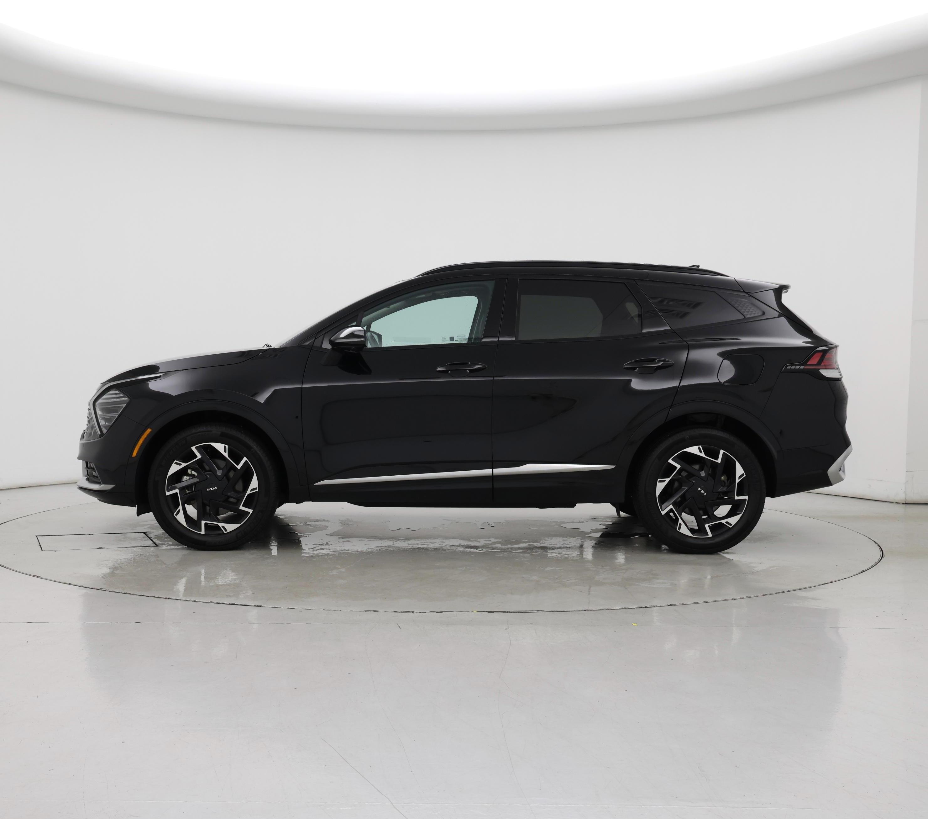 Thumbnail: 2023 Kia Sportage - 3