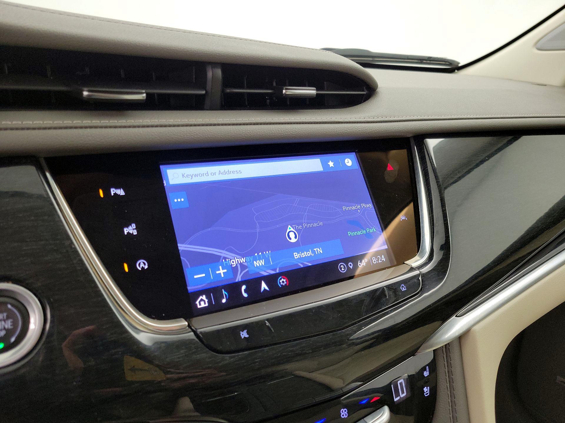Thumbnail: 2023 Cadillac XT6 - 14