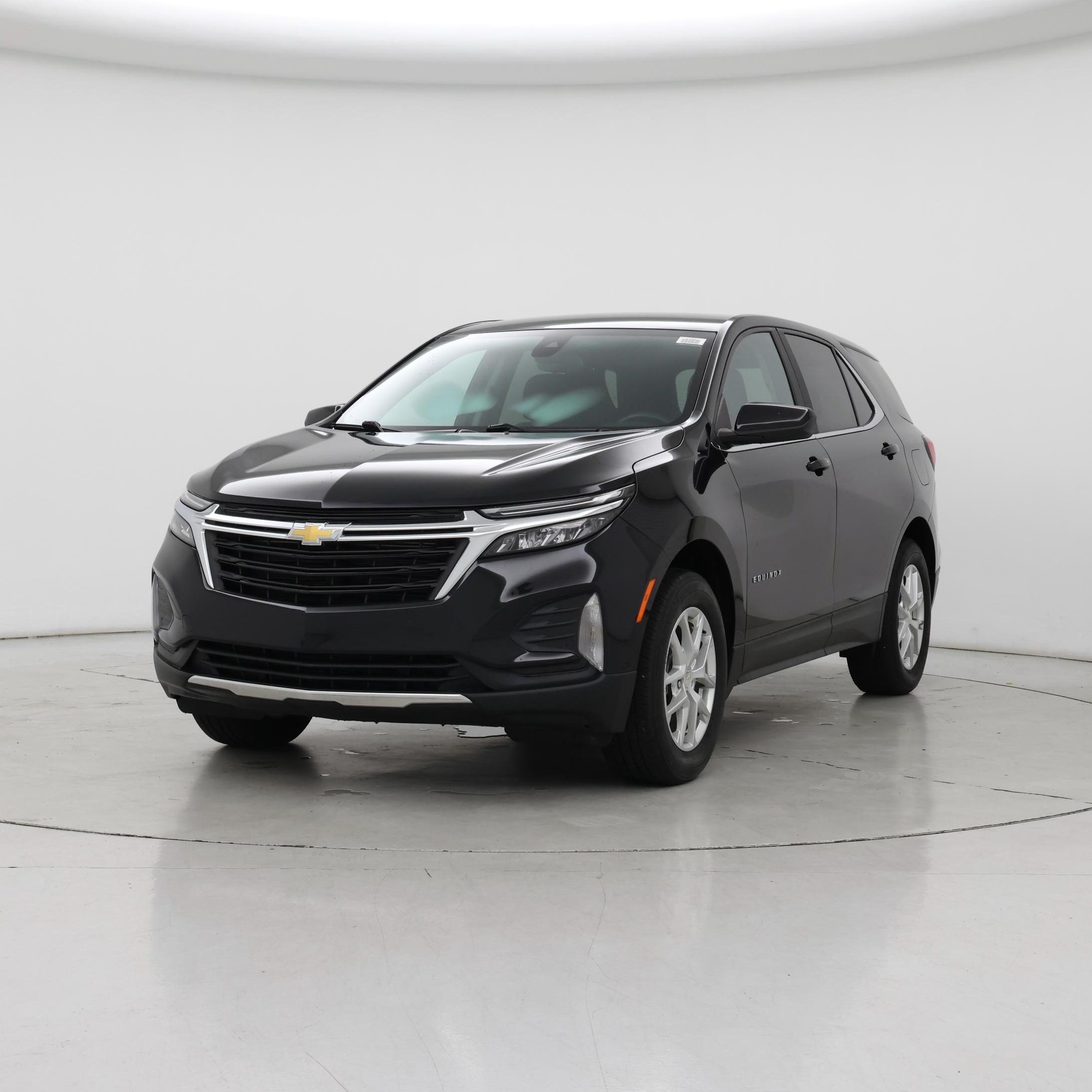 Thumbnail: 2022 Chevrolet Equinox - 4