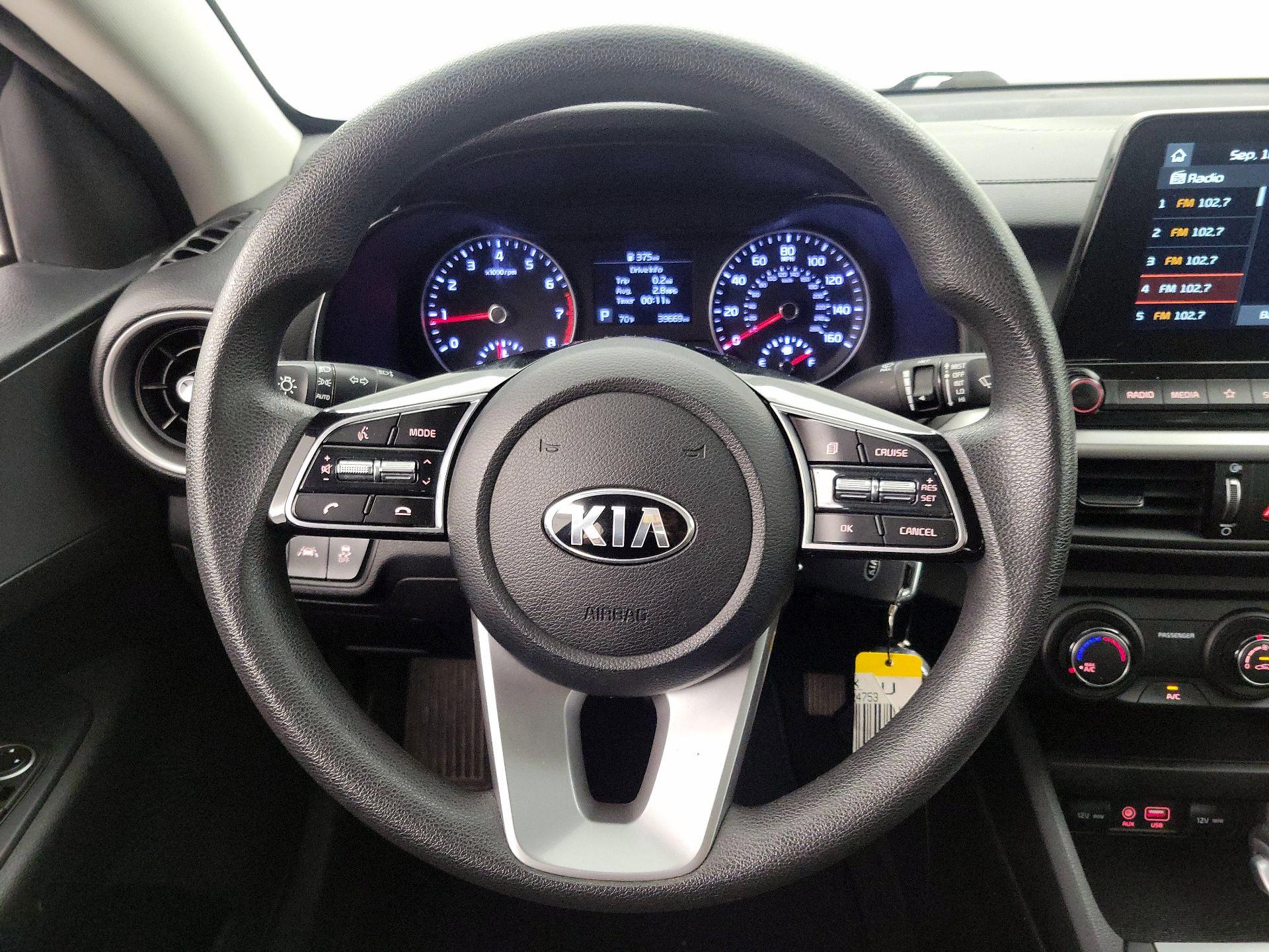 Thumbnail: 2021 Kia Forte - 10