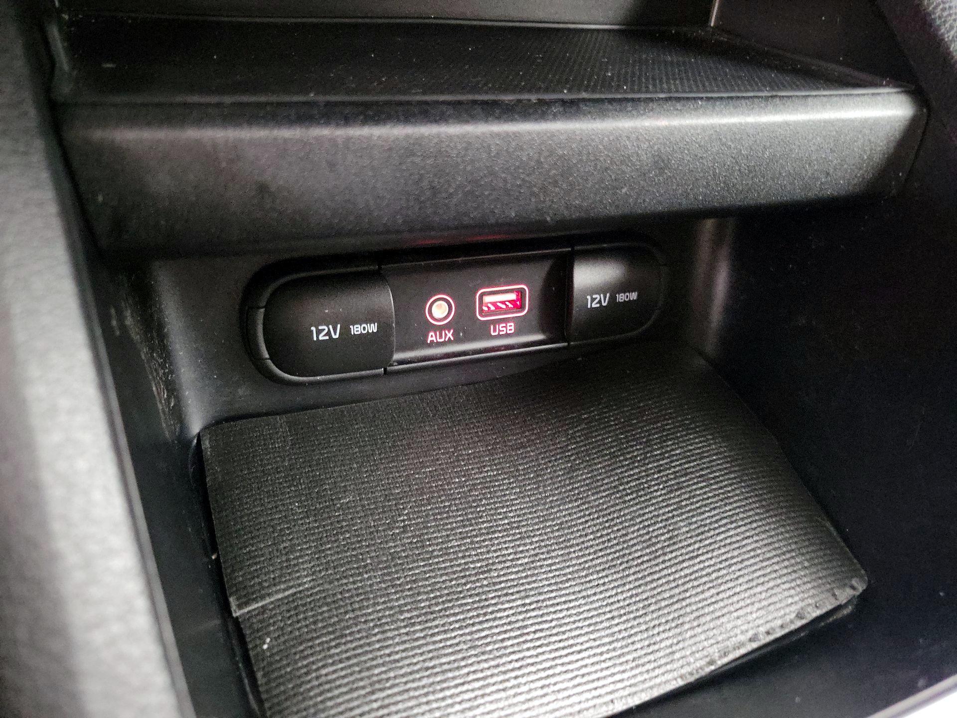 Thumbnail: 2021 Kia Forte - 18