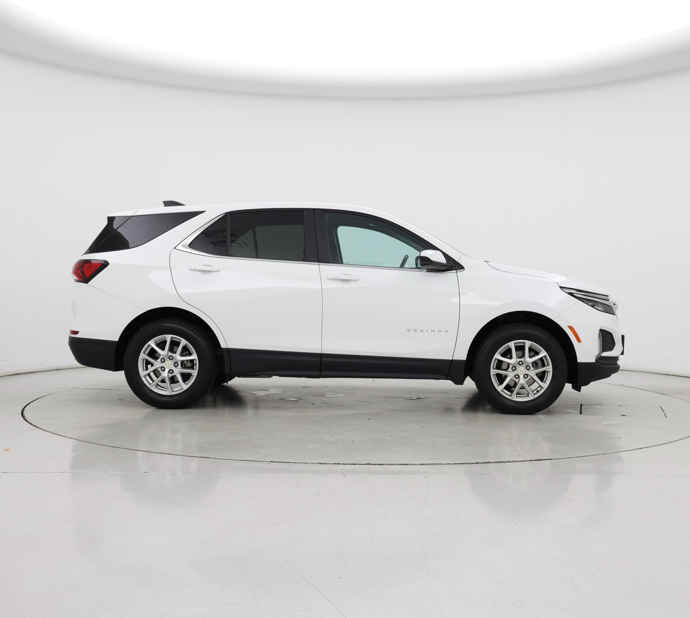 Thumbnail: 2022 Chevrolet Equinox - 7