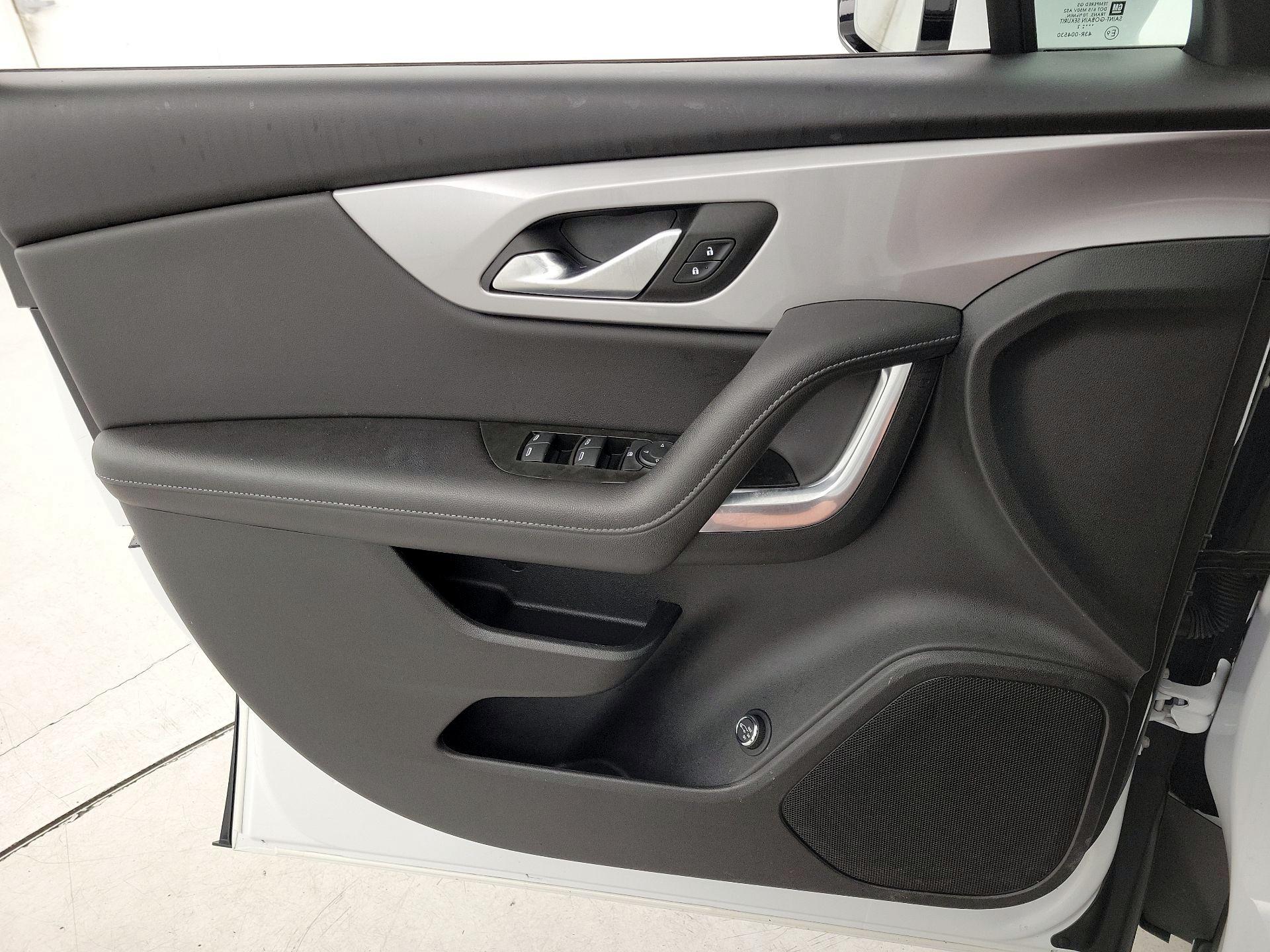 Thumbnail: 2022 Chevrolet Blazer - 12