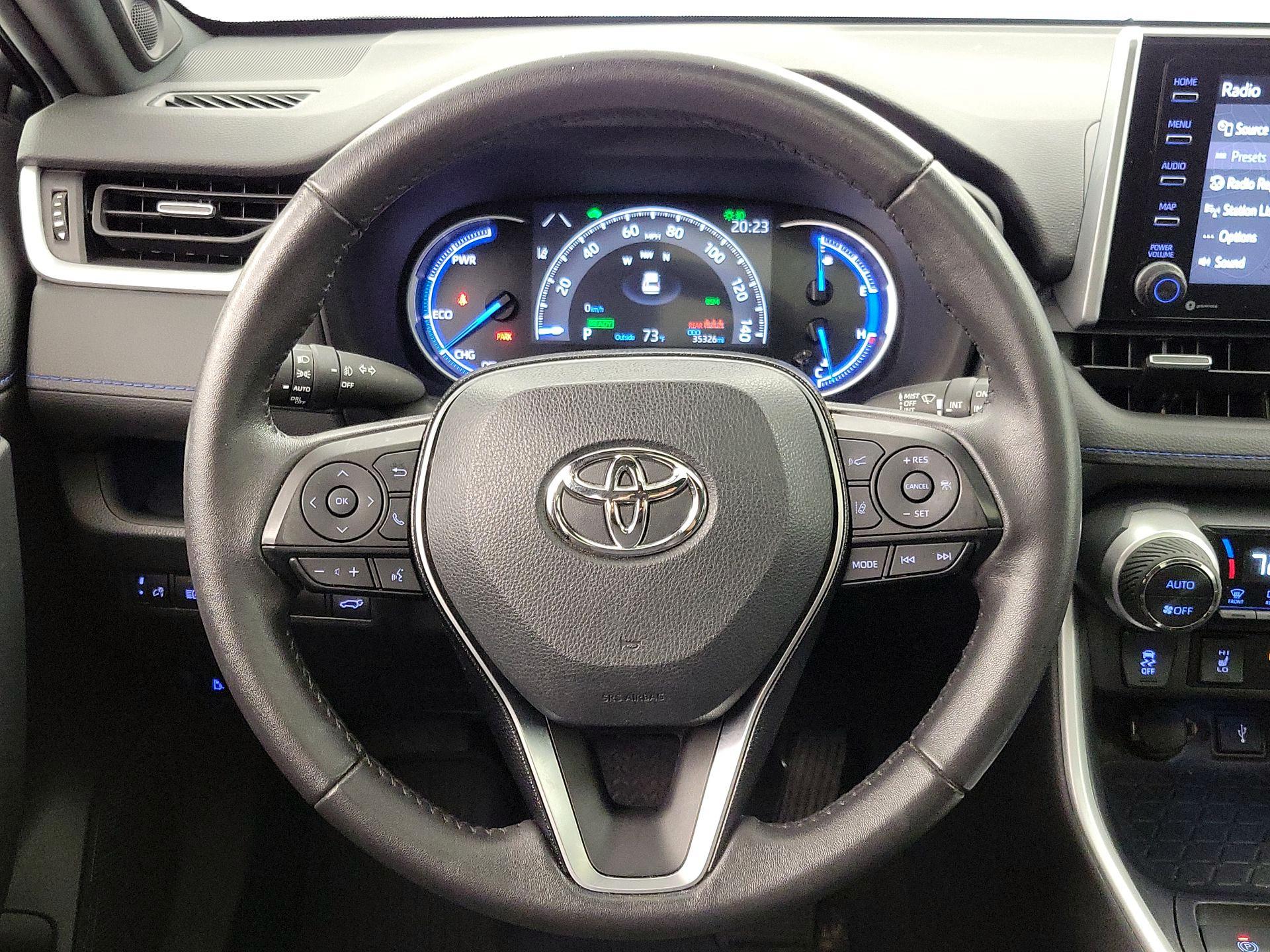 Thumbnail: 2021 Toyota RAV4 - 10