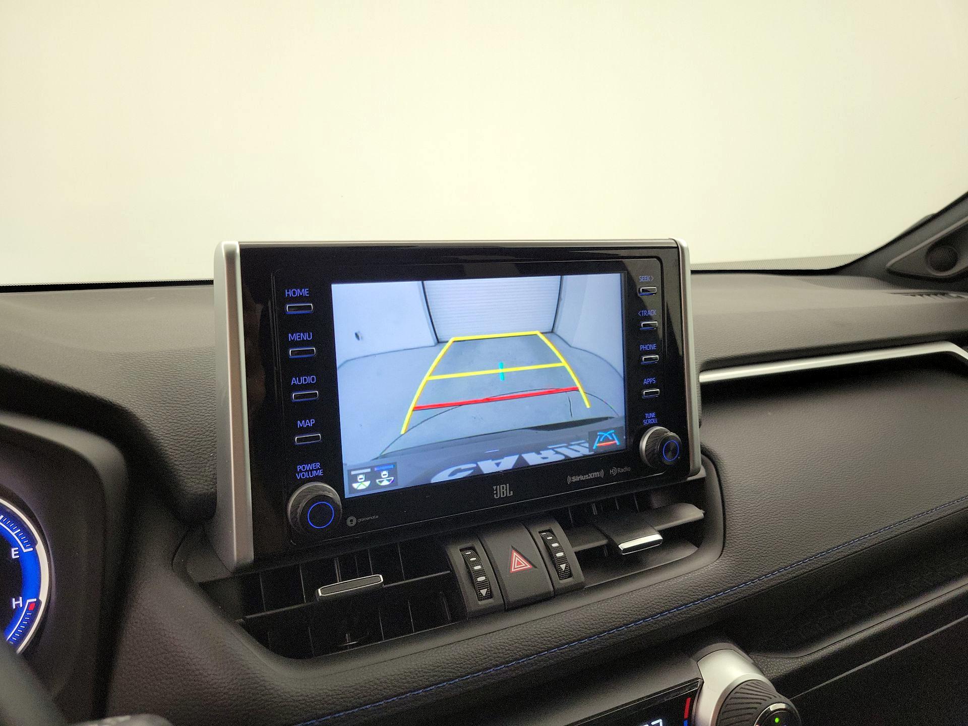 Thumbnail: 2021 Toyota RAV4 - 15