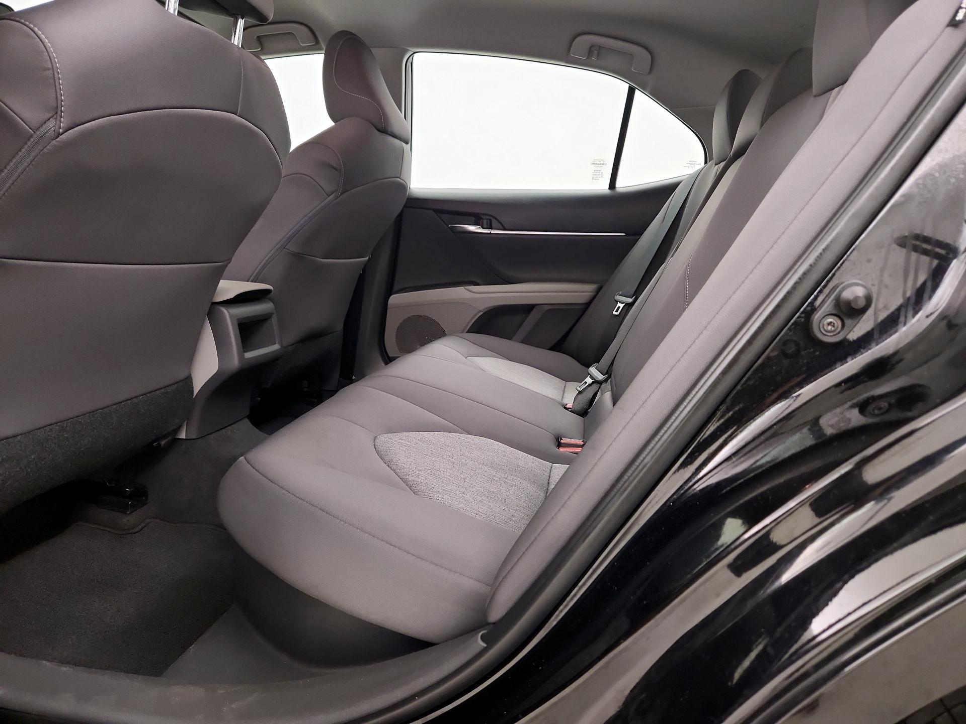 Thumbnail: 2021 Toyota Camry - 20
