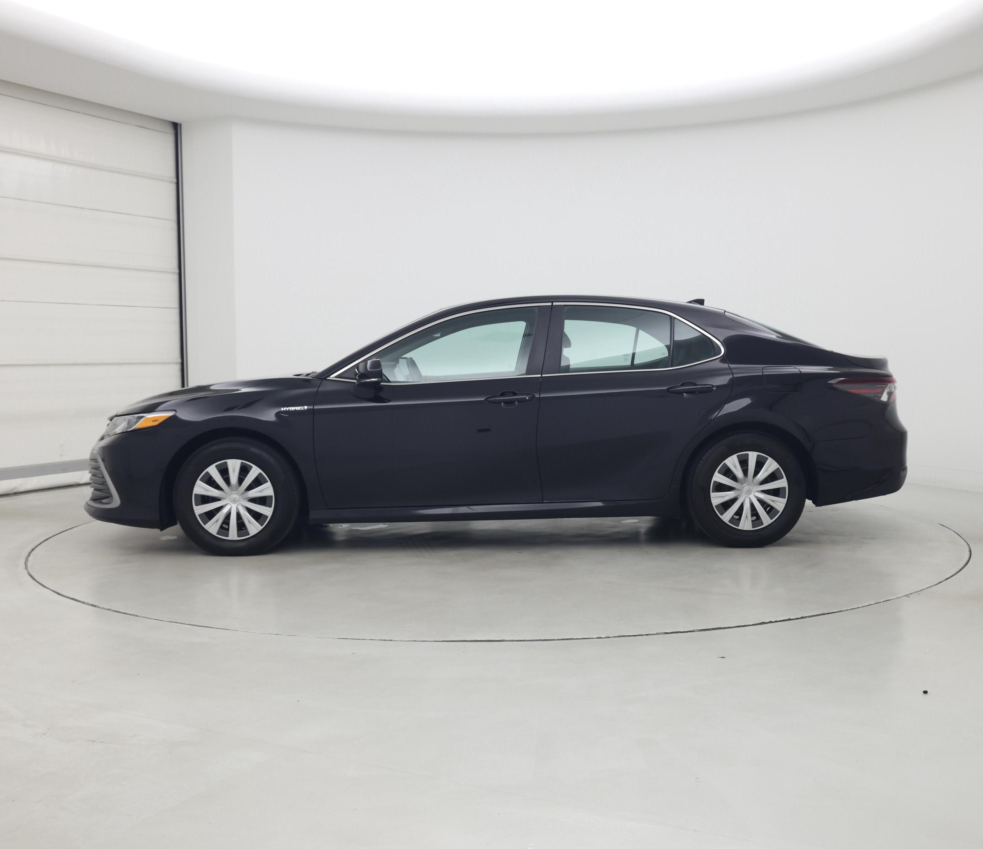 Thumbnail: 2021 Toyota Camry - 3