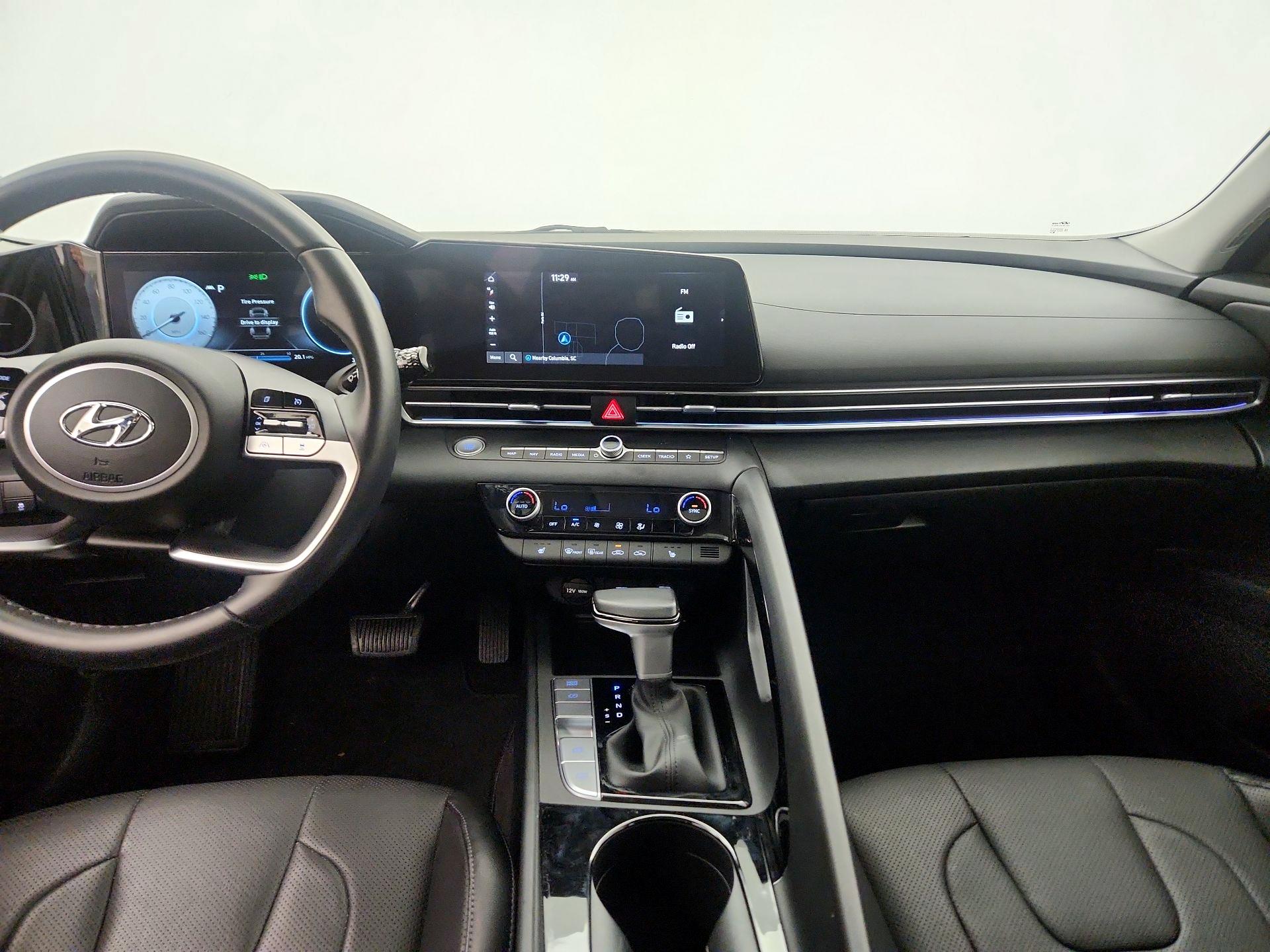 Thumbnail: 2023 Hyundai Elantra - 9