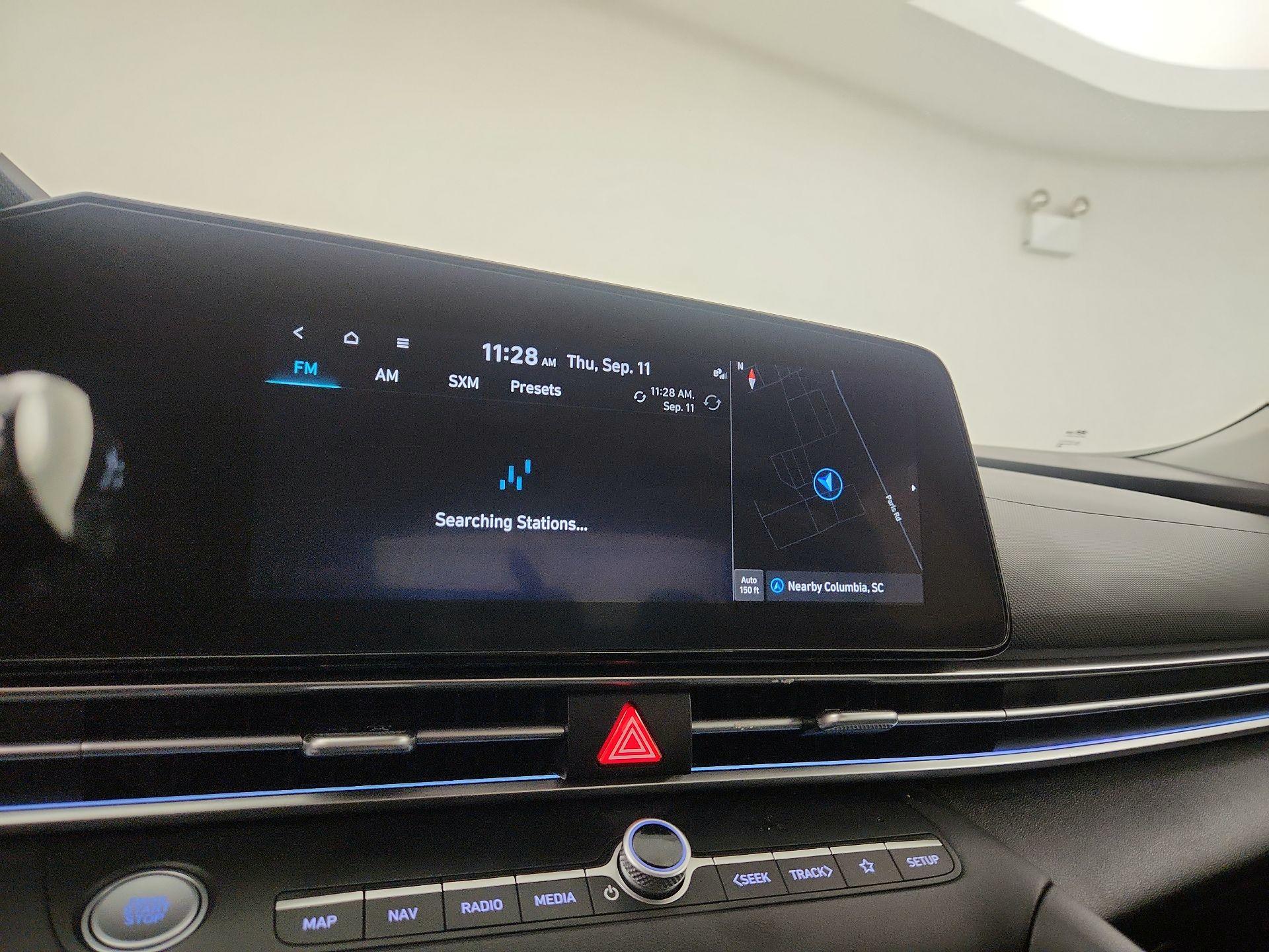 Thumbnail: 2023 Hyundai Elantra - 16