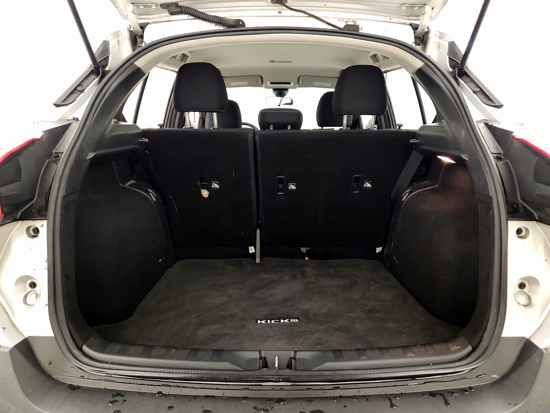 Thumbnail: 2020 Nissan Kicks - 19