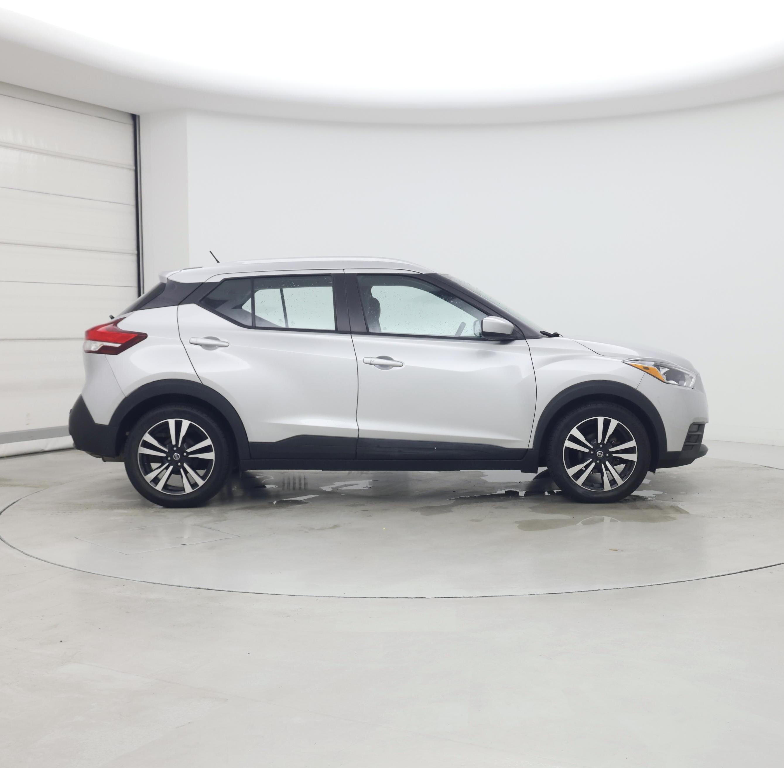 Thumbnail: 2020 Nissan Kicks - 7