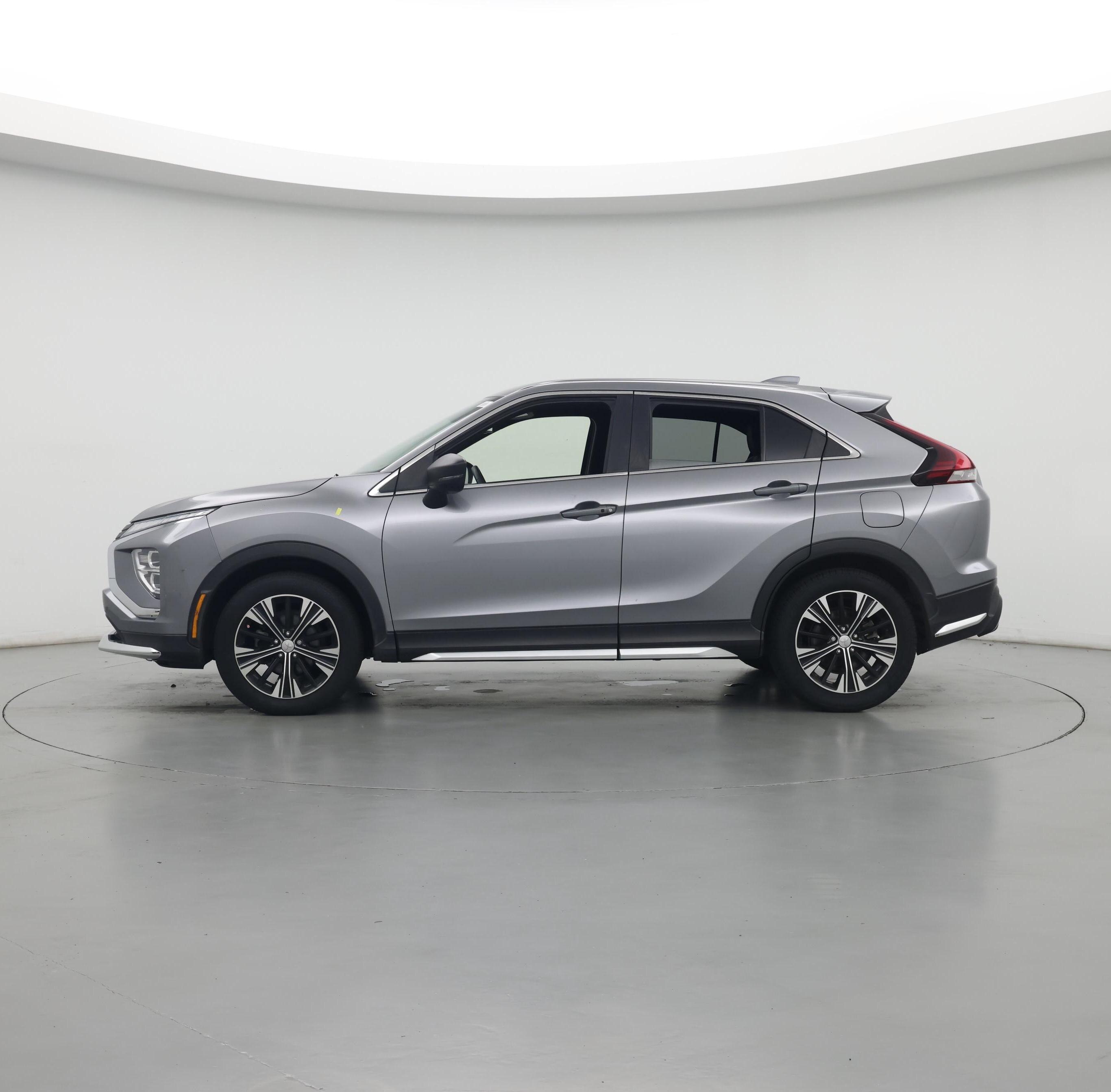 Thumbnail: 2022 Mitsubishi Eclipse Cross - 3