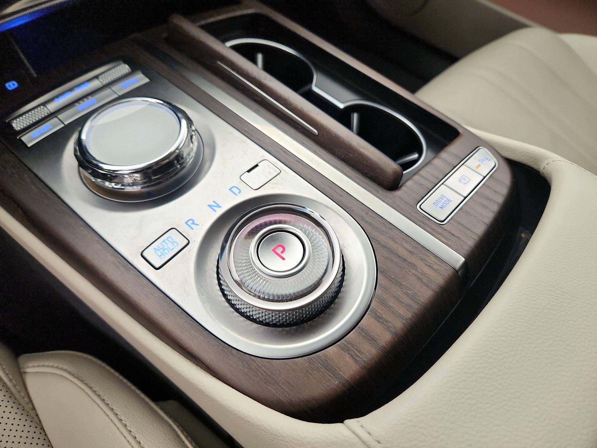 Thumbnail: 2023 Genesis G80 - 18