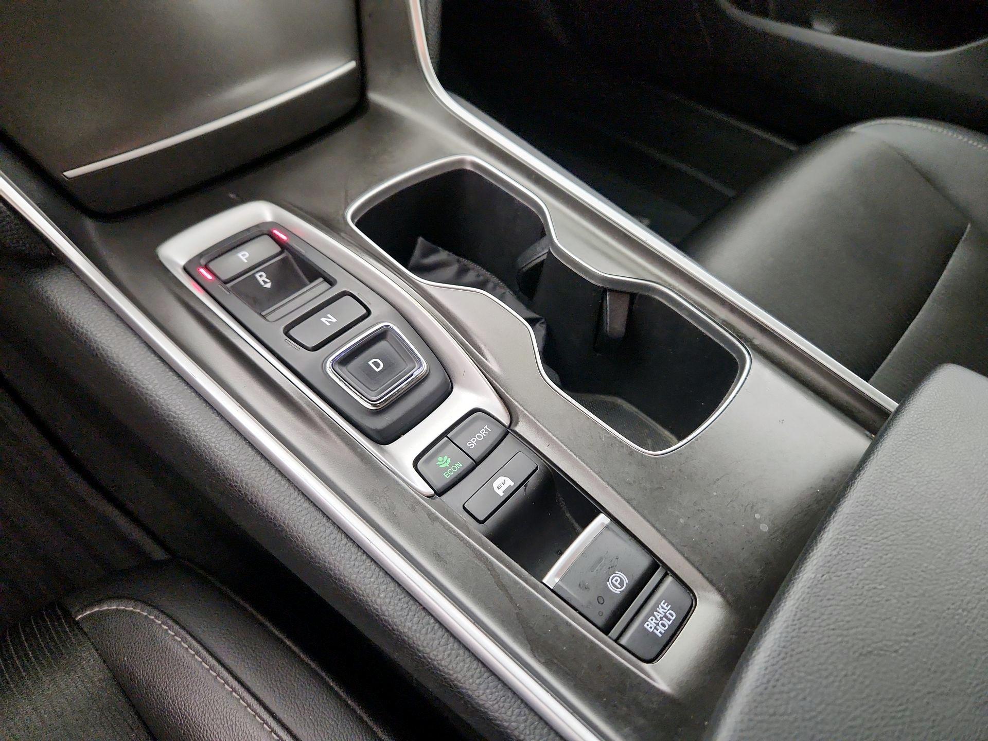 Thumbnail: 2022 Honda Accord - 17