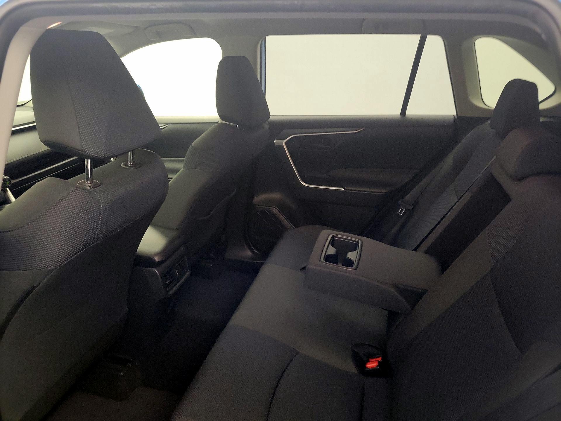 Thumbnail: 2020 Toyota RAV4 - 19