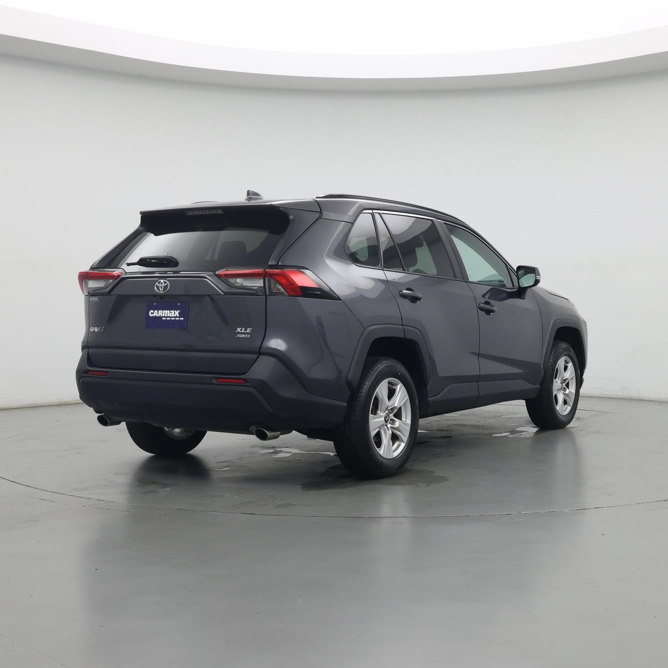 Thumbnail: 2020 Toyota RAV4 - 8