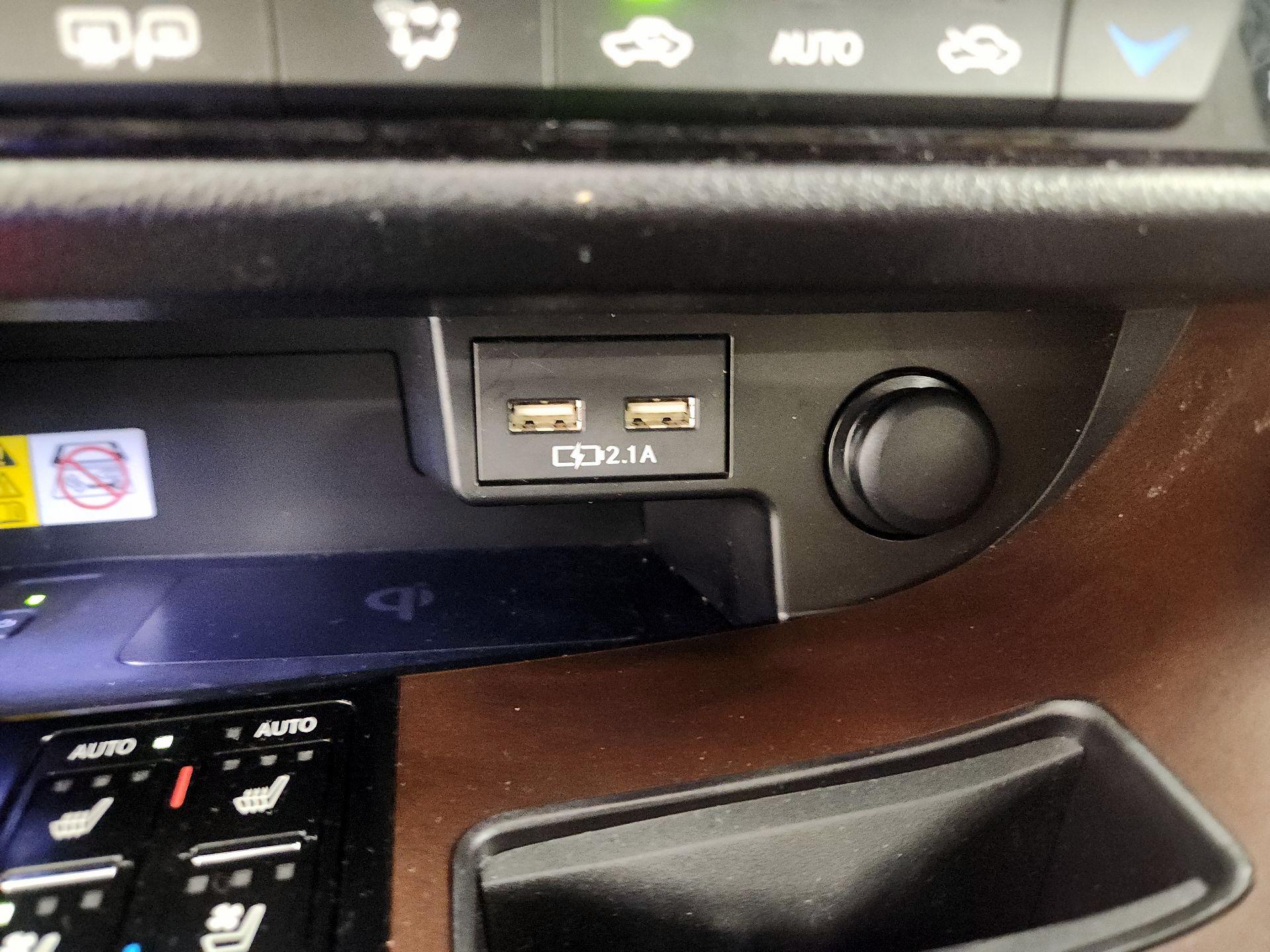 Thumbnail: 2021 Lexus RX - 16