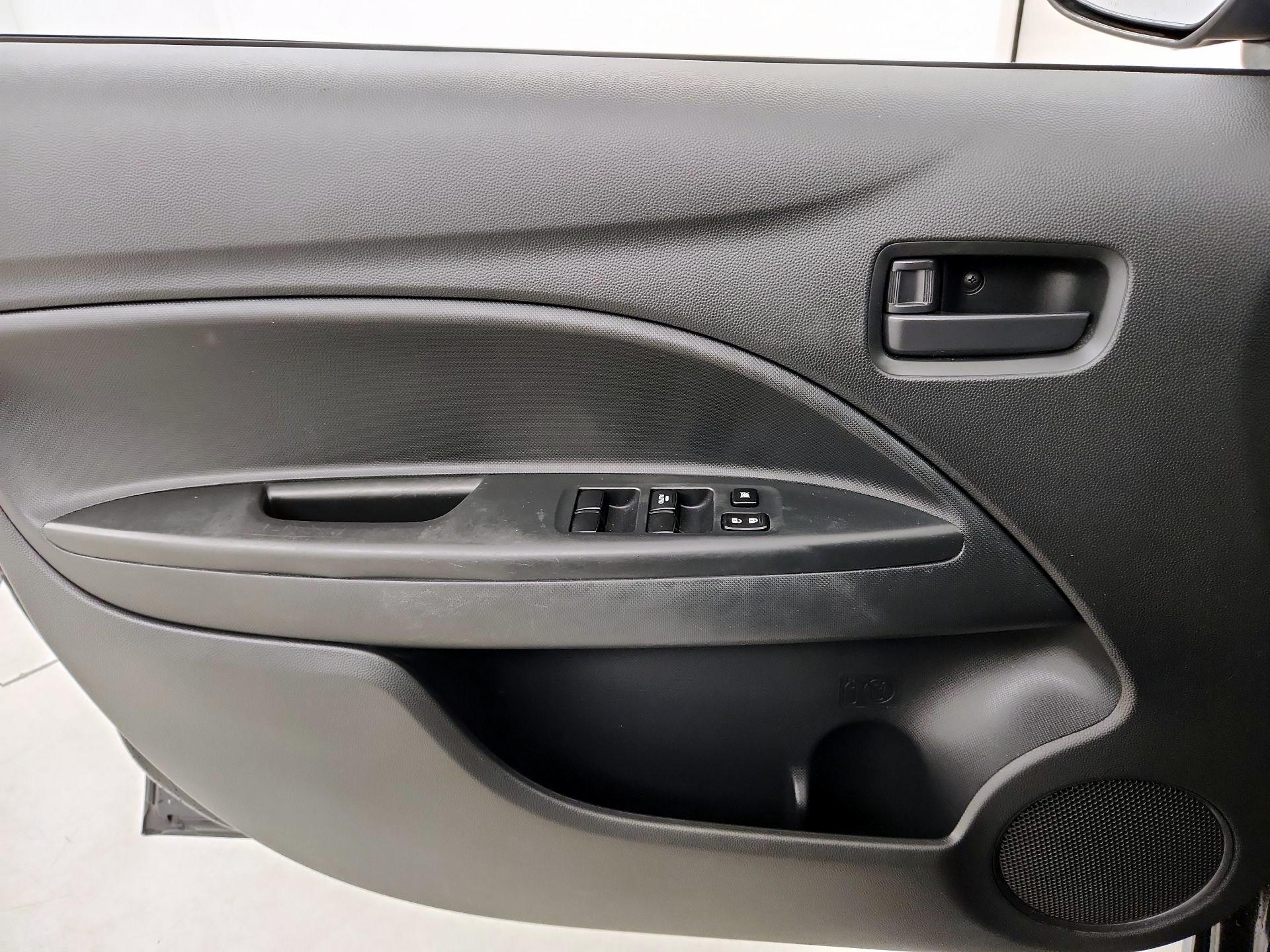 Thumbnail: 2020 Mitsubishi Mirage G4 - 12