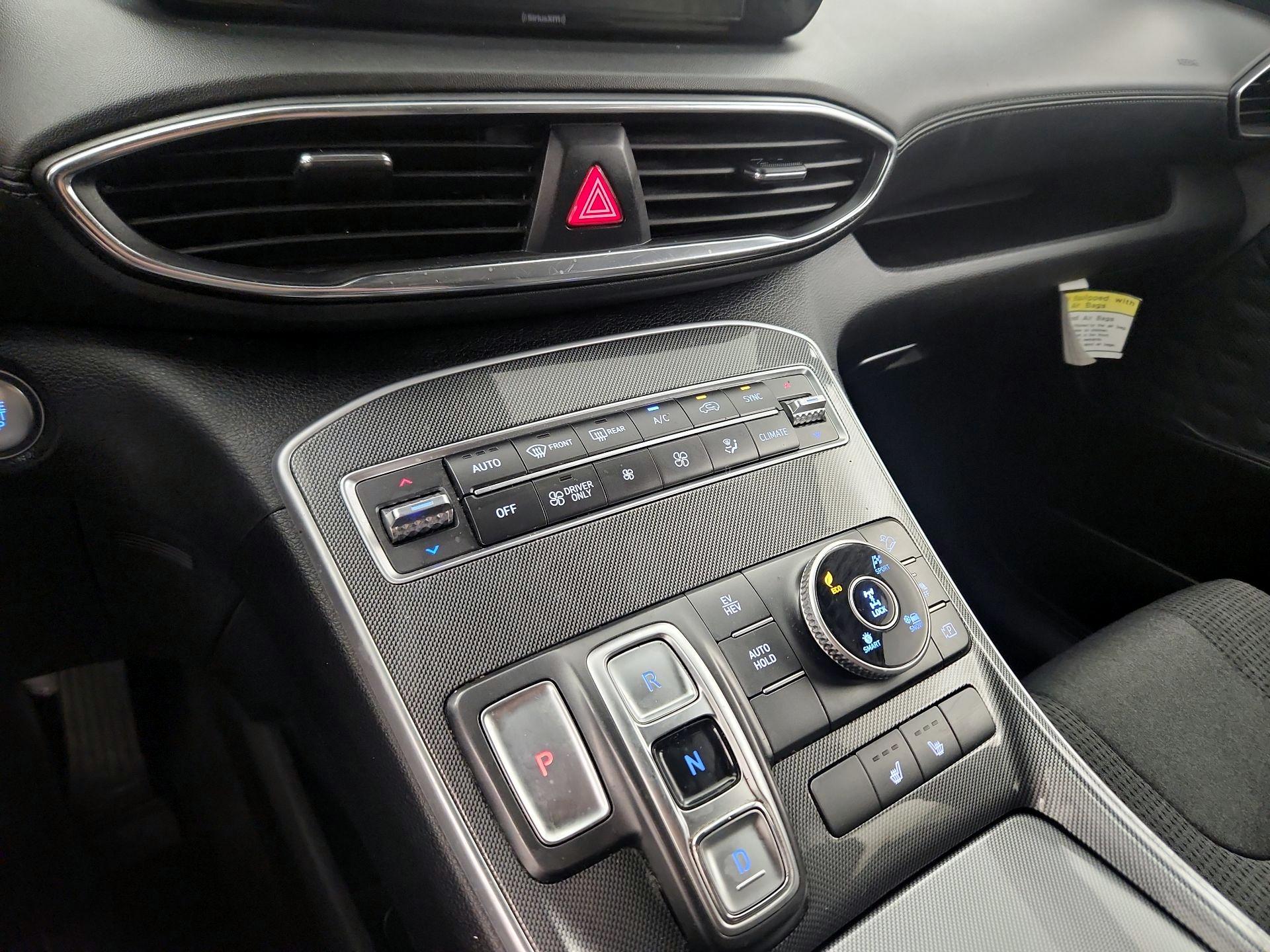 Thumbnail: 2022 Hyundai Santa Fe - 16