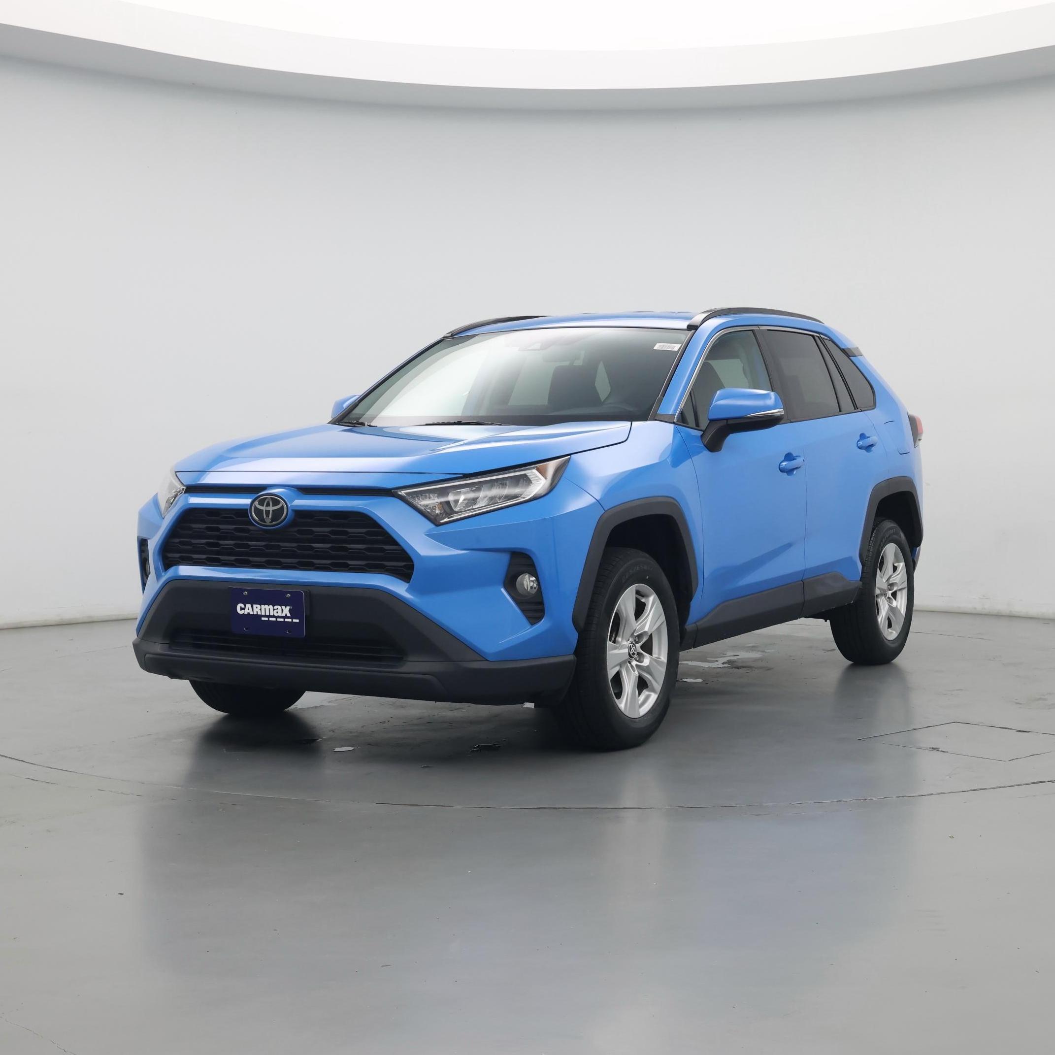 Thumbnail: 2021 Toyota RAV4 - 4
