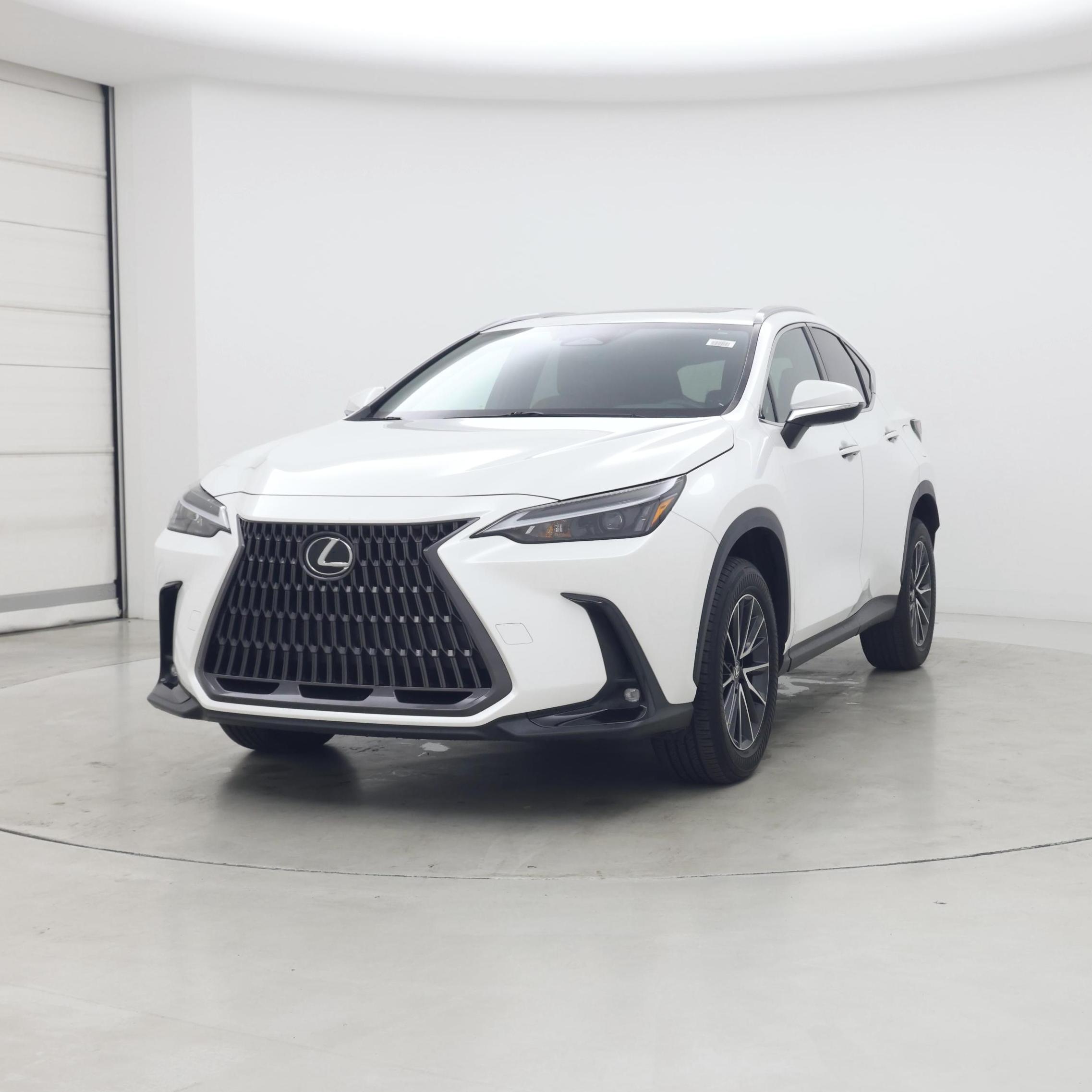 Thumbnail: 2022 Lexus NX - 4