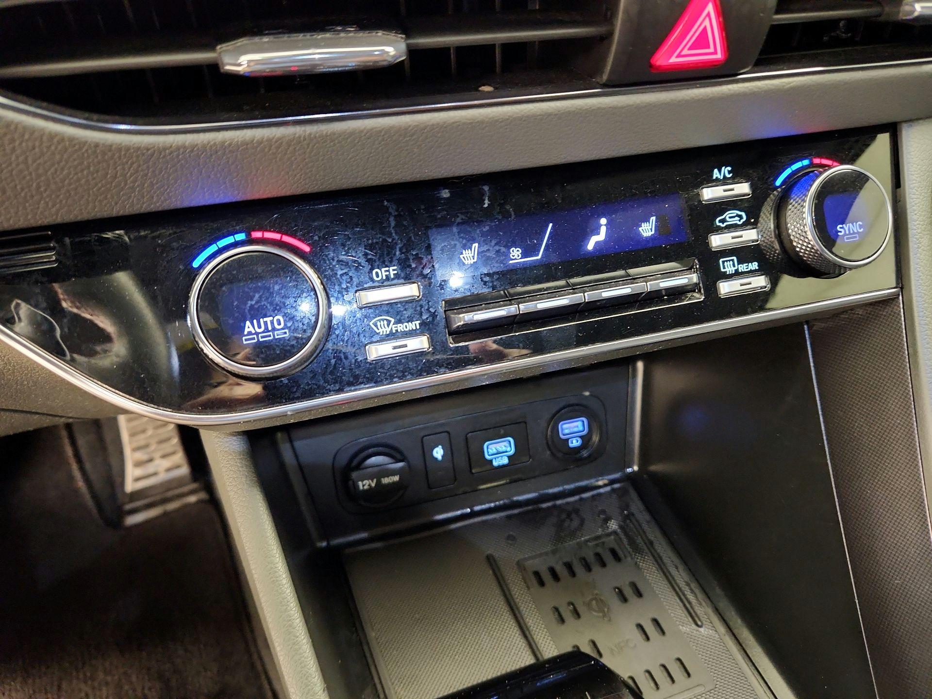 Thumbnail: 2022 Hyundai Sonata - 17