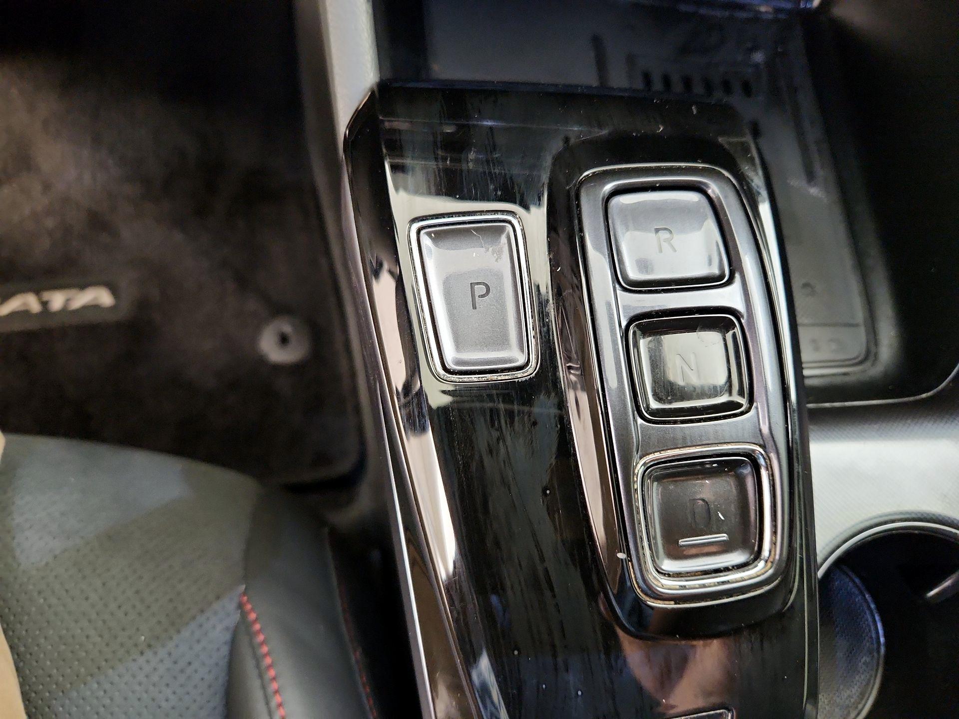 Thumbnail: 2022 Hyundai Sonata - 18