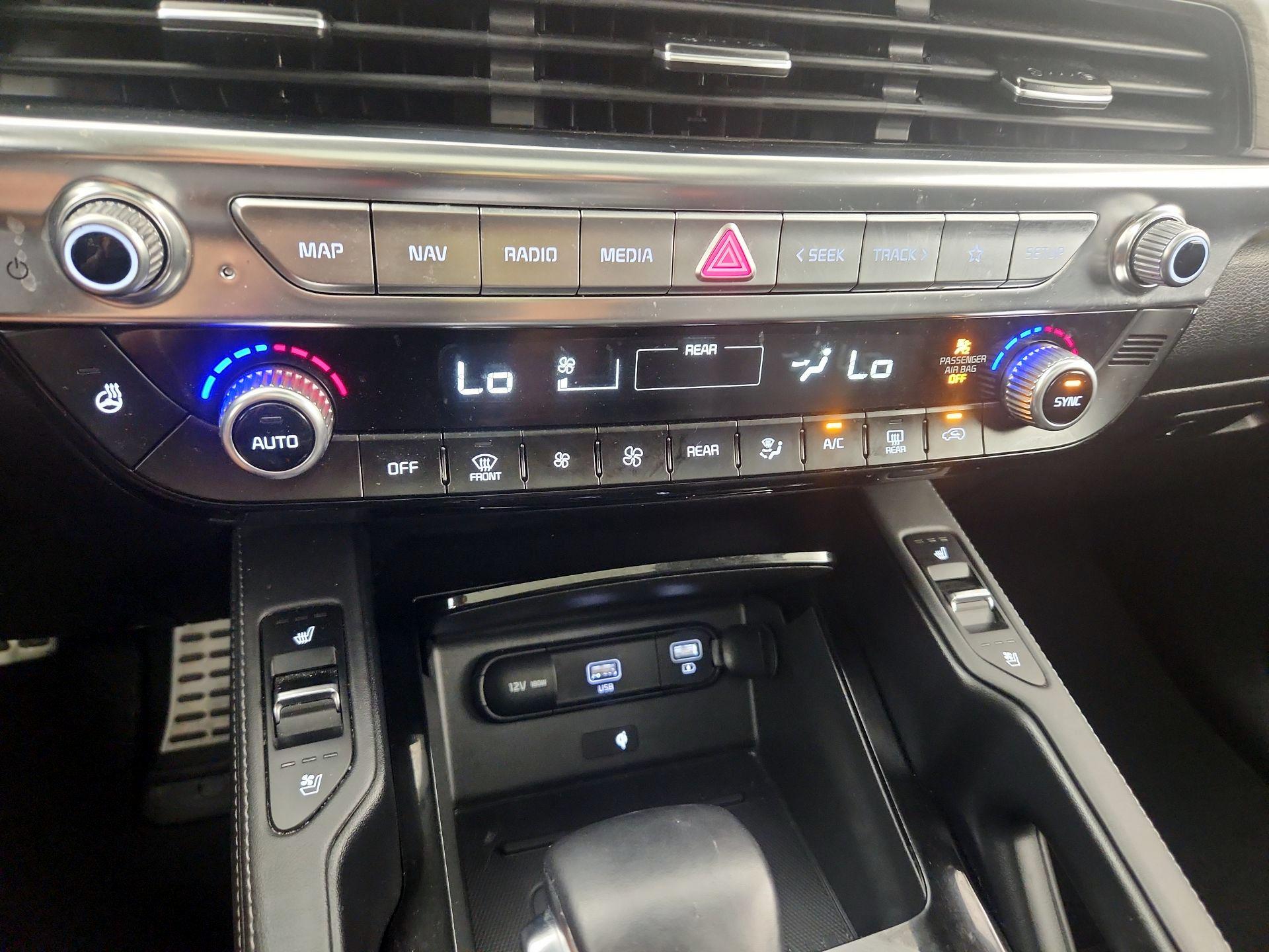 Thumbnail: 2022 Kia Telluride - 14