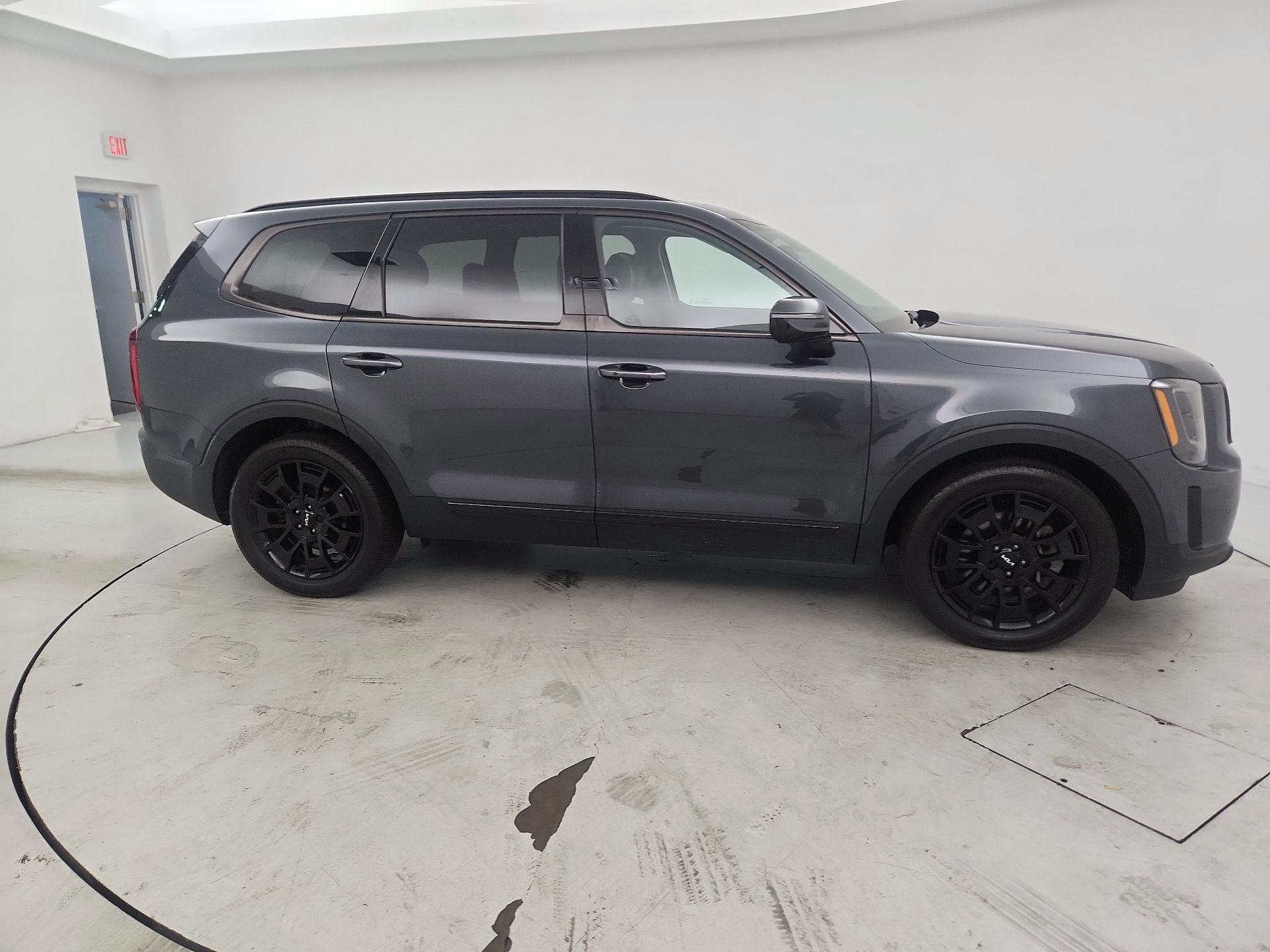 Thumbnail: 2022 Kia Telluride - 4