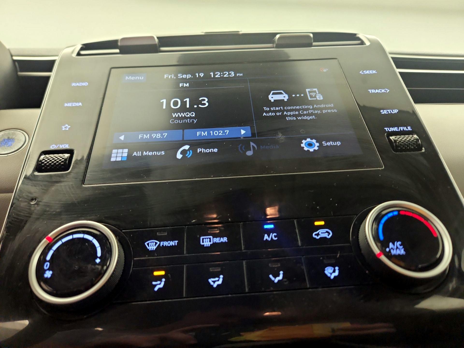 Thumbnail: 2022 Hyundai Tucson - 16