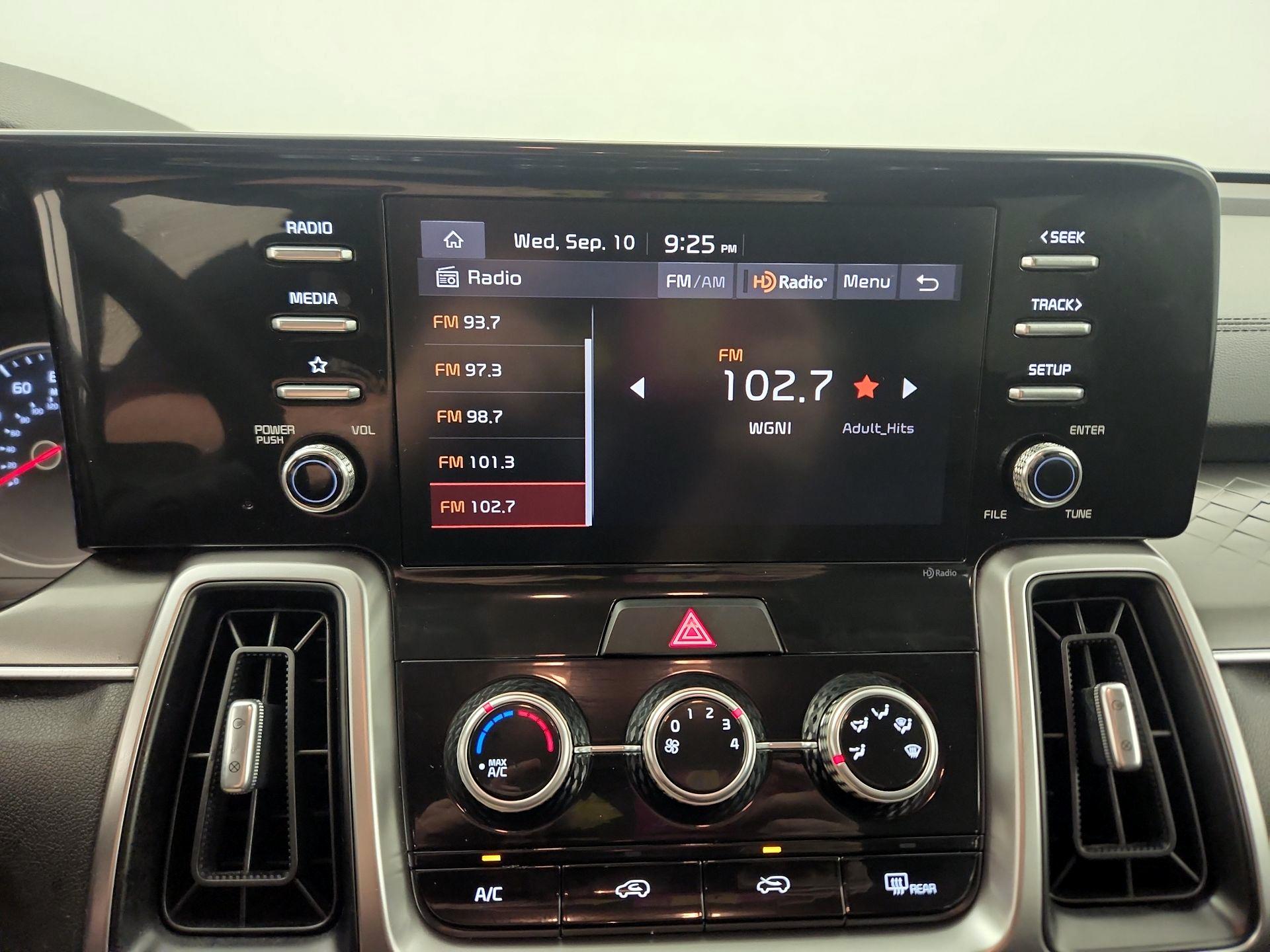 Thumbnail: 2022 Kia Sorento - 15