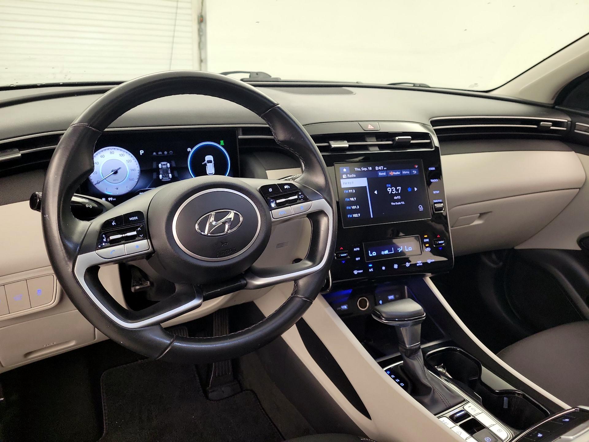Thumbnail: 2022 Hyundai Tucson - 9