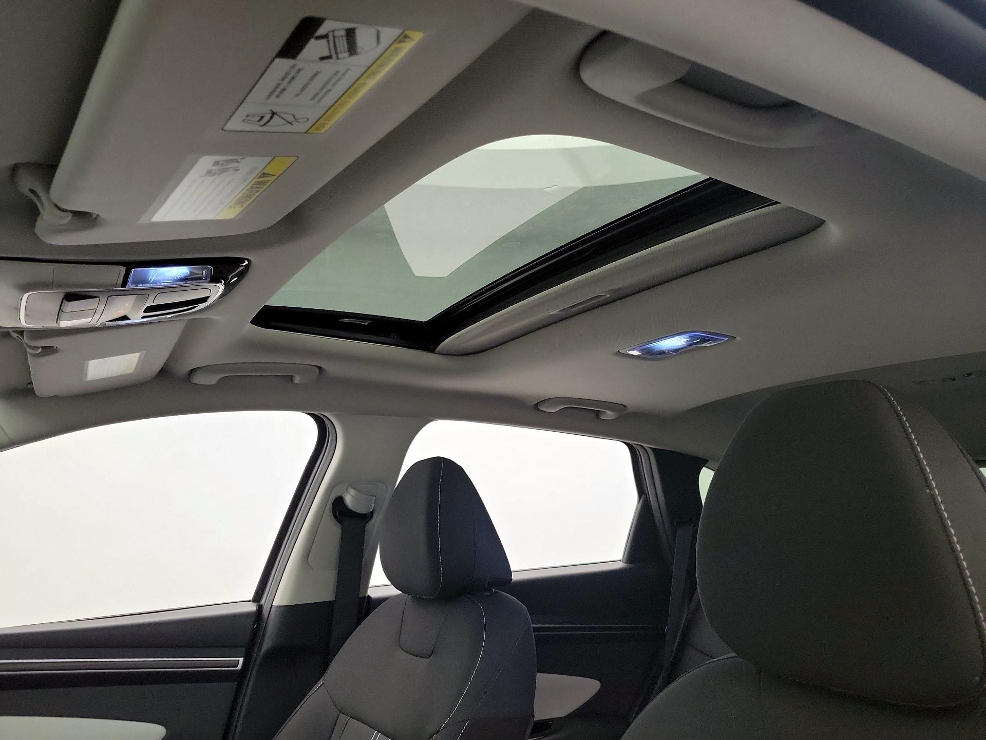 Thumbnail: 2022 Hyundai Tucson - 19