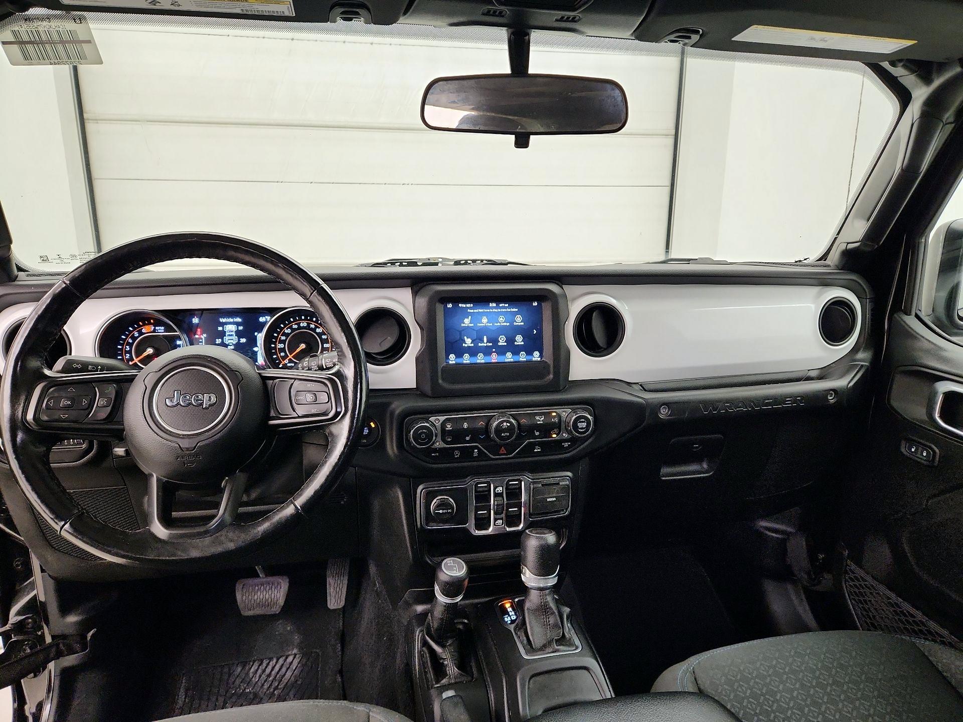 Thumbnail: 2021 Jeep Wrangler - 9