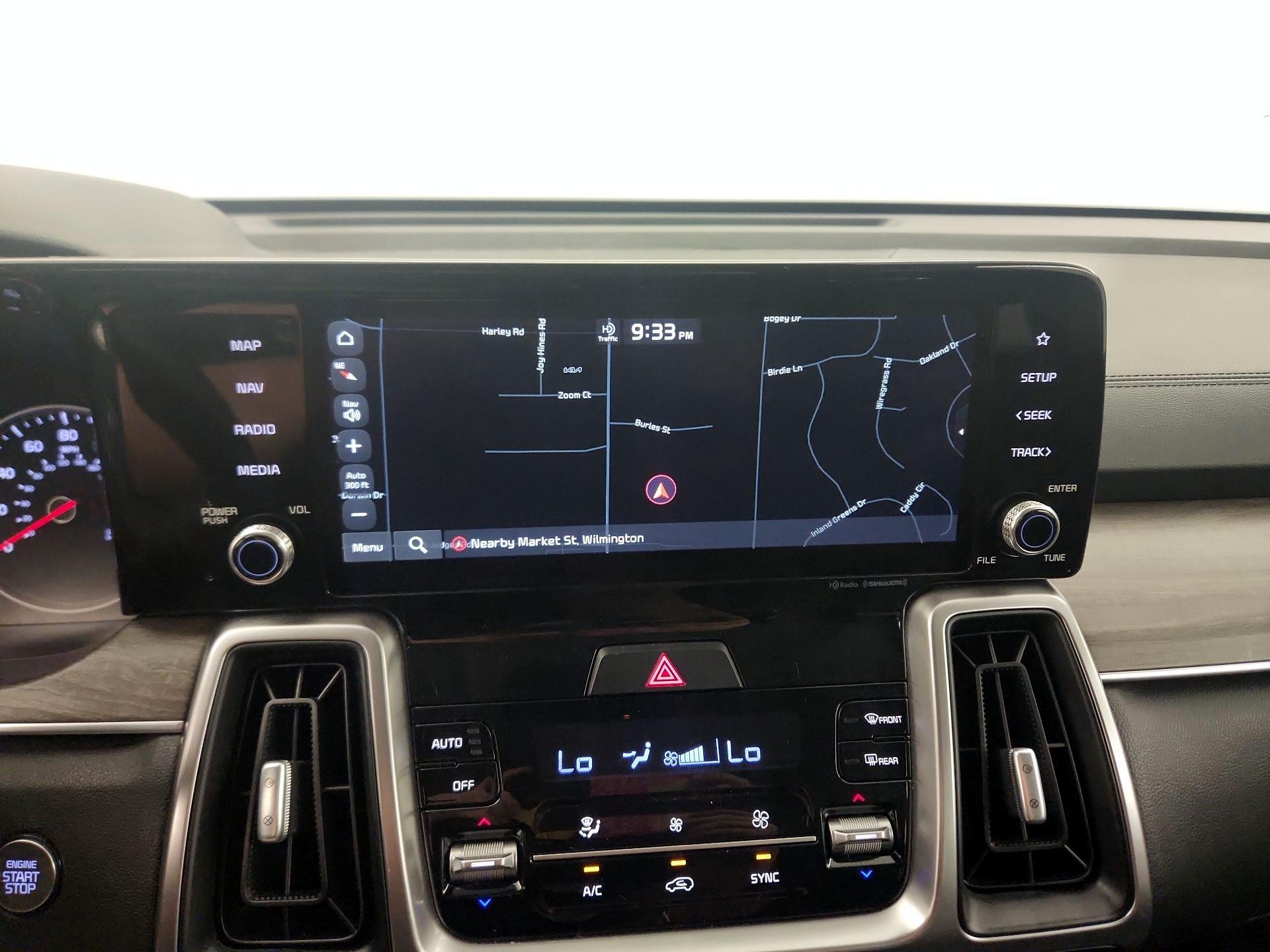 Thumbnail: 2022 Kia Sorento - 14