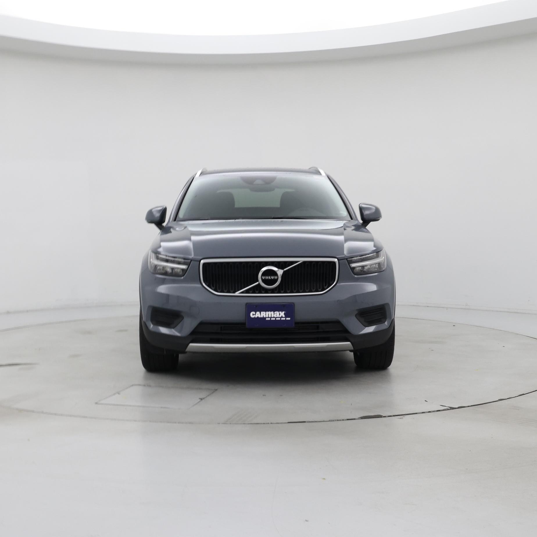Thumbnail: 2022 Volvo XC40 - 5