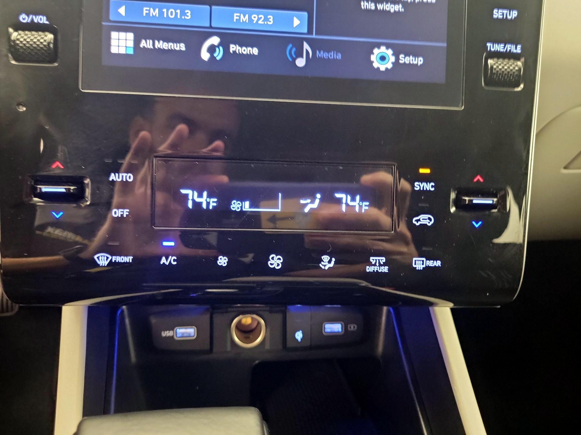 Thumbnail: 2022 Hyundai Tucson - 16