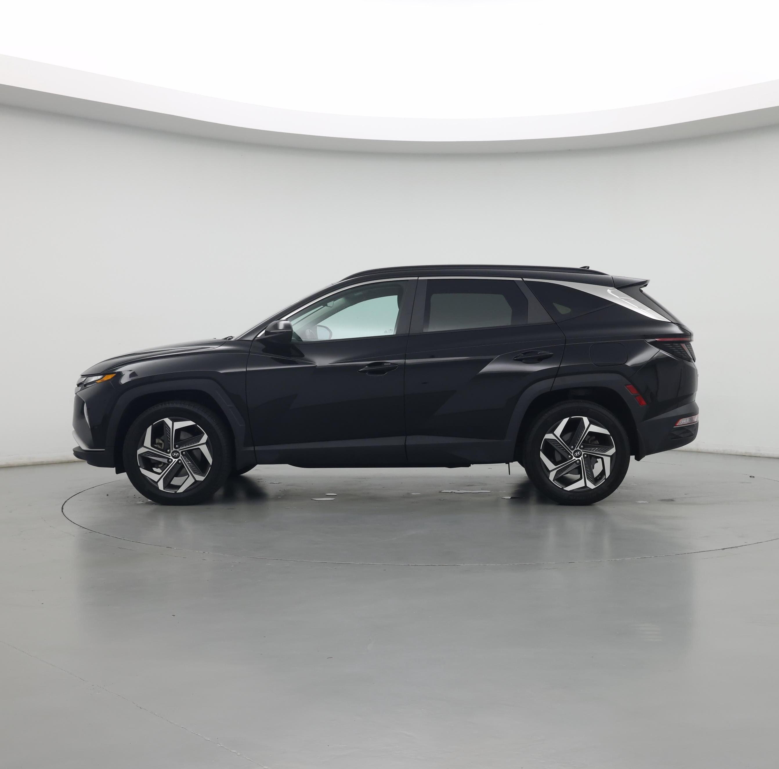 Thumbnail: 2022 Hyundai Tucson - 3